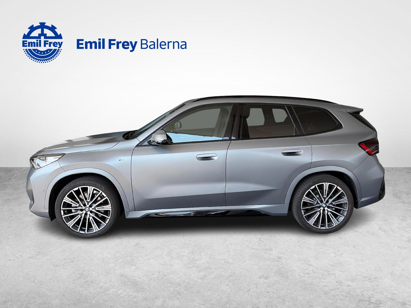 BMW X1 xDrive 23i-image-2