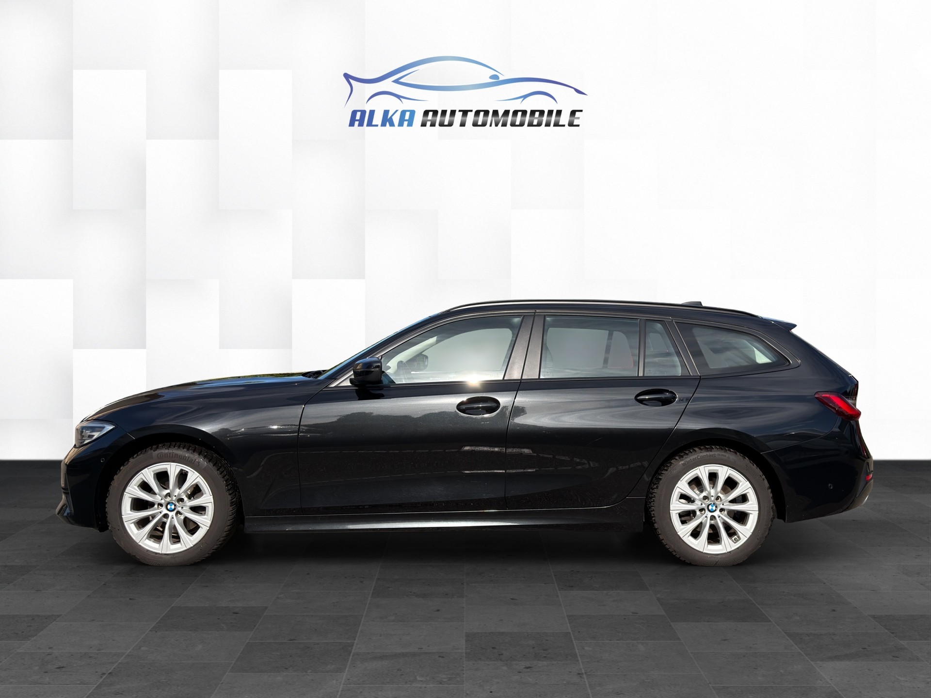 BMW 320d xDrive 48V Touring Steptronic-image-3
