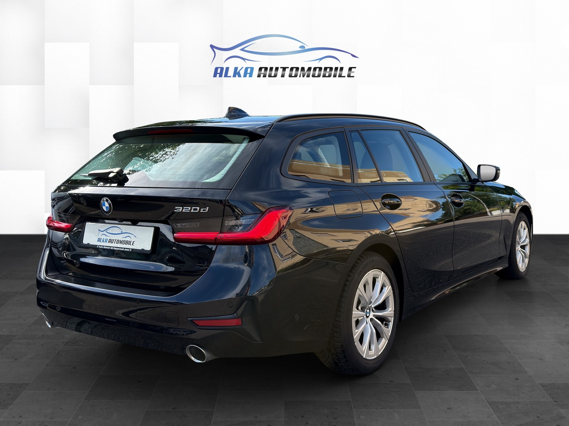 BMW 320d xDrive 48V Touring Steptronic-image-6