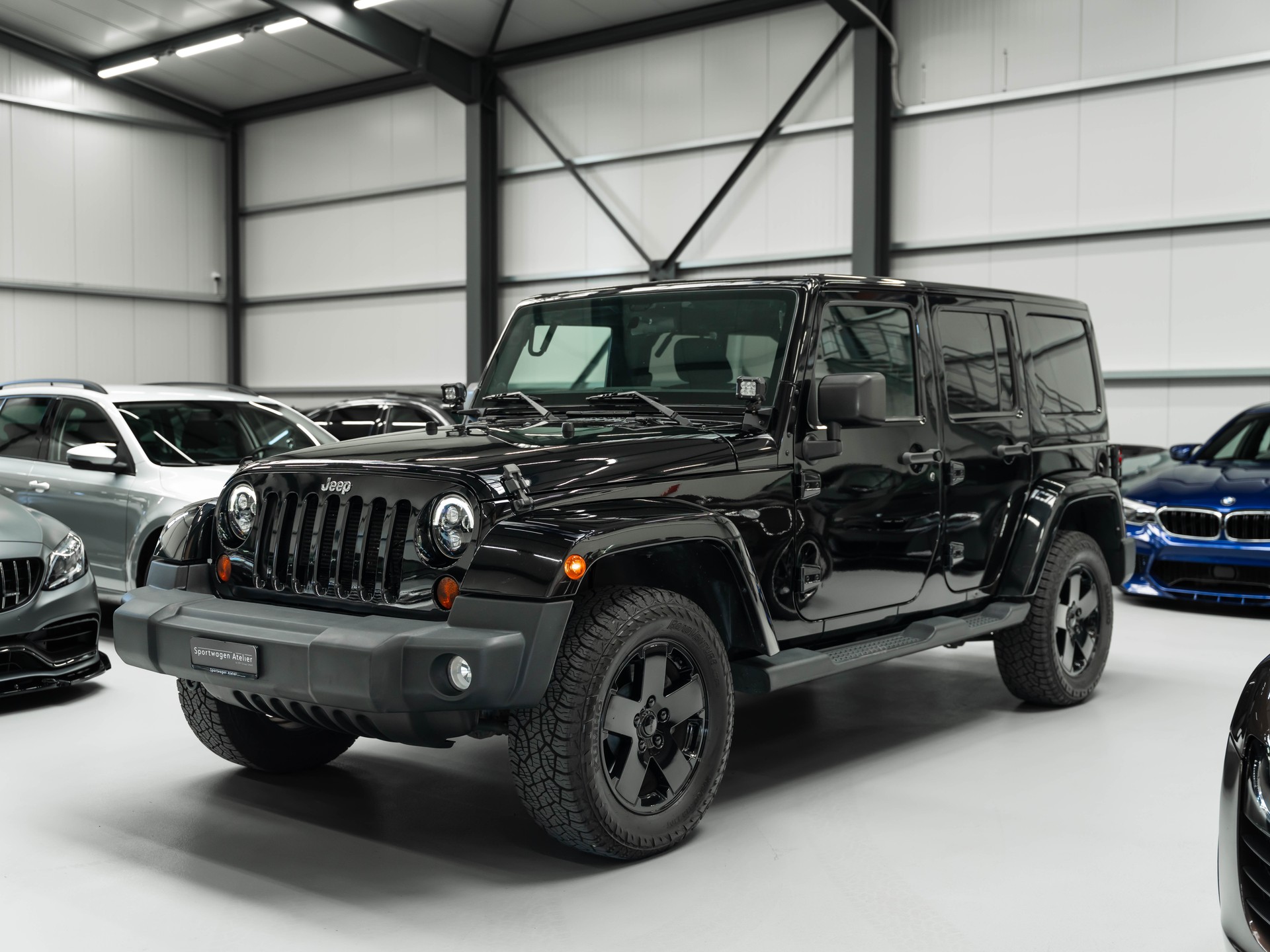 JEEP Wrangler 3.6 Unlimited Arctic Automatic-image-0