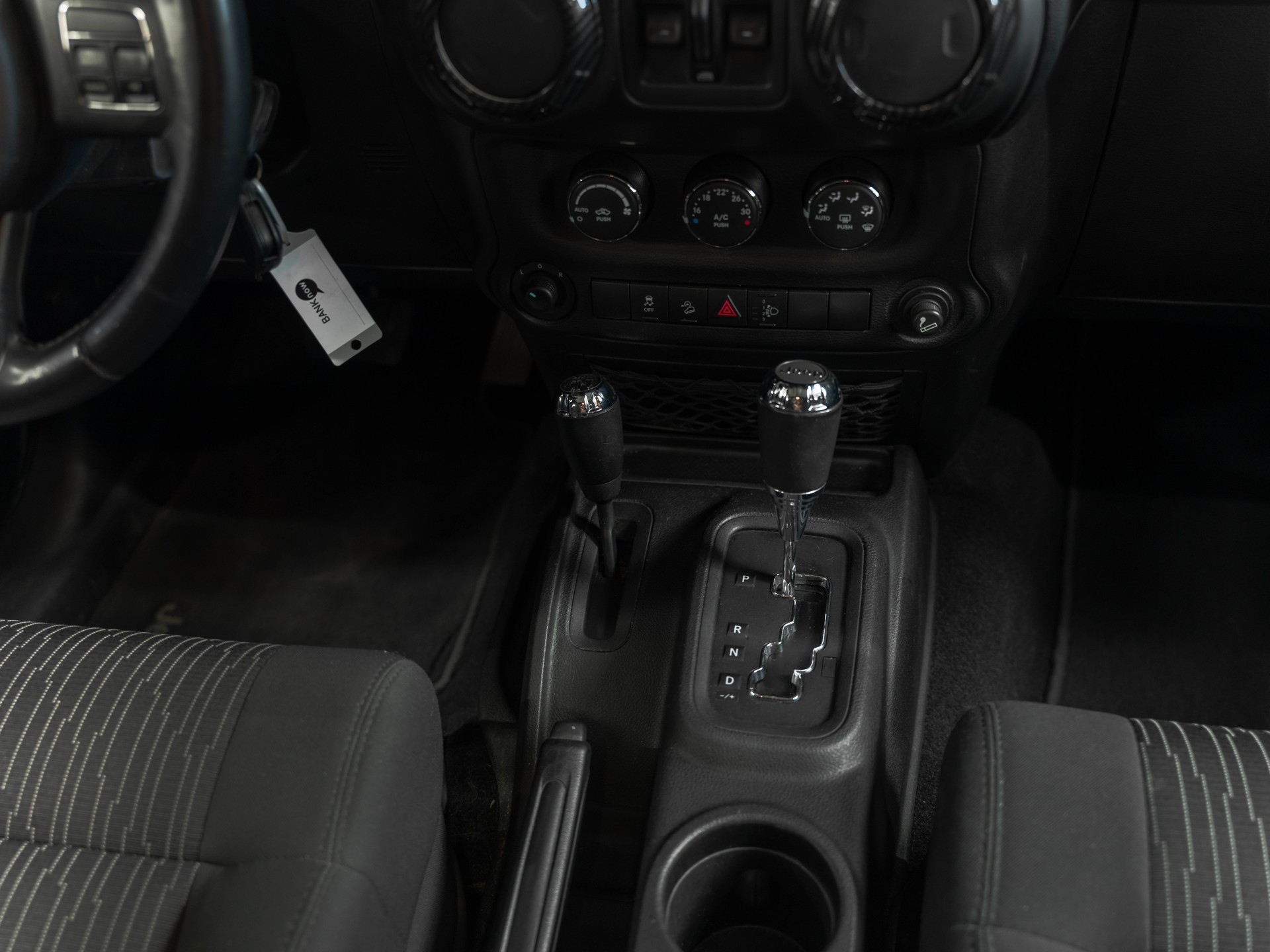 JEEP Wrangler 3.6 Unlimited Arctic Automatic-image-25