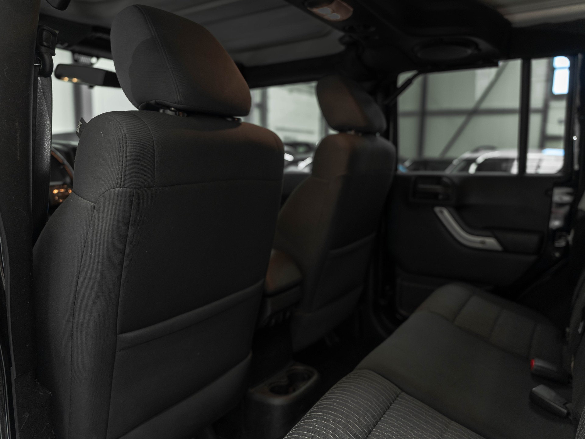 JEEP Wrangler 3.6 Unlimited Arctic Automatic-image-10