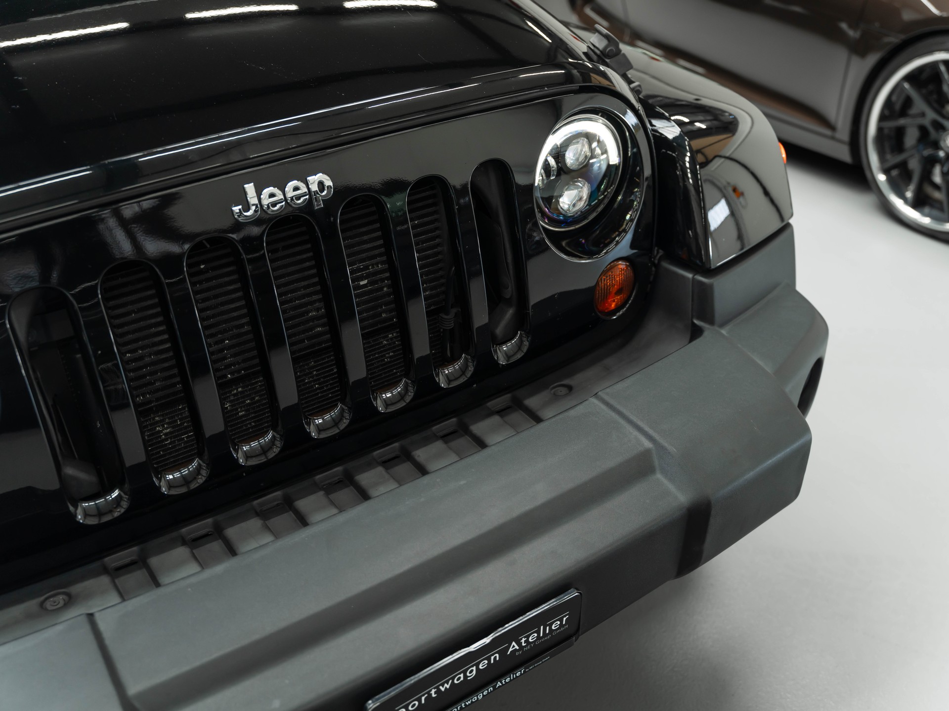 JEEP Wrangler 3.6 Unlimited Arctic Automatic-image-19