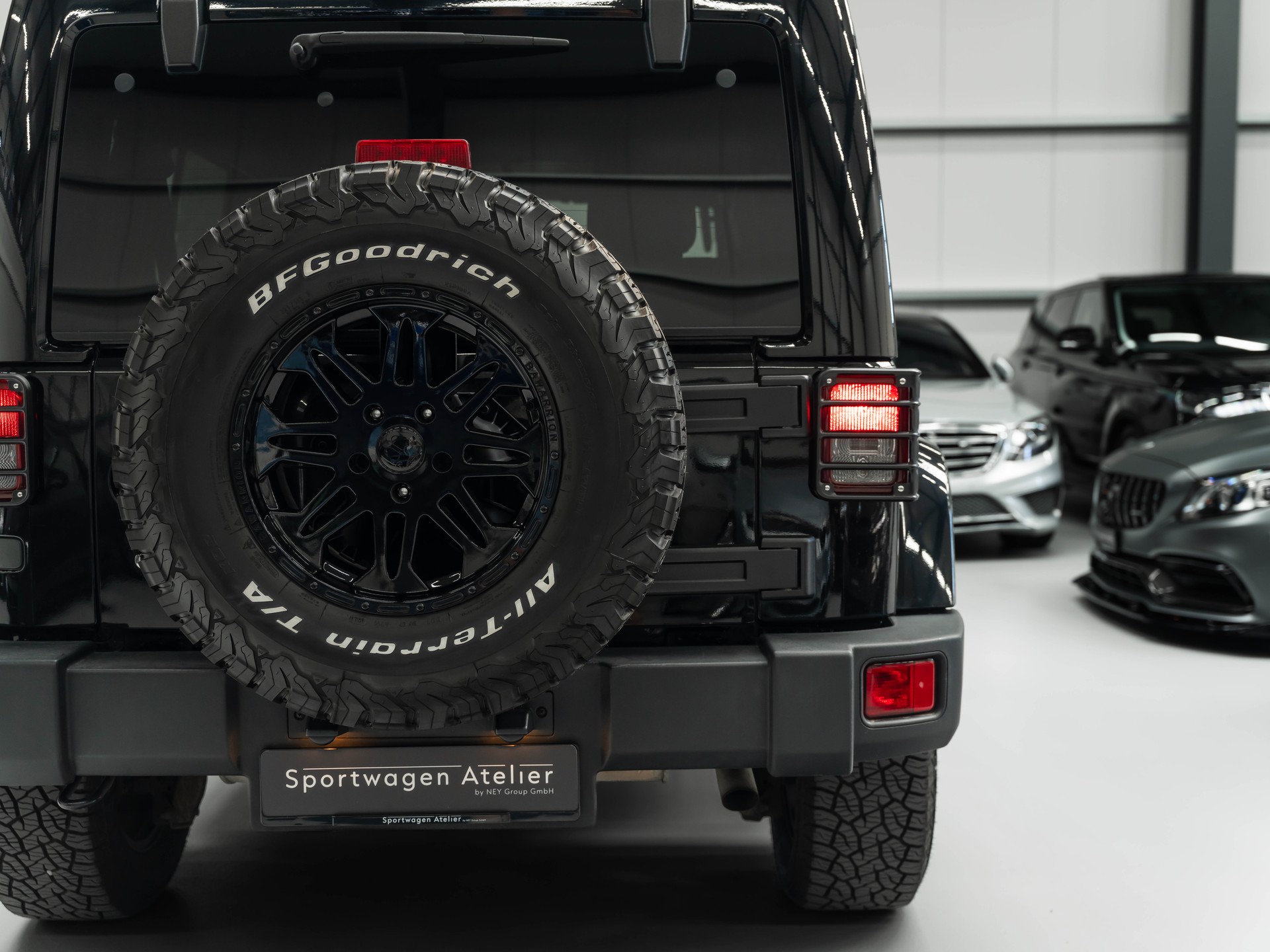 JEEP Wrangler 3.6 Unlimited Arctic Automatic-image-16