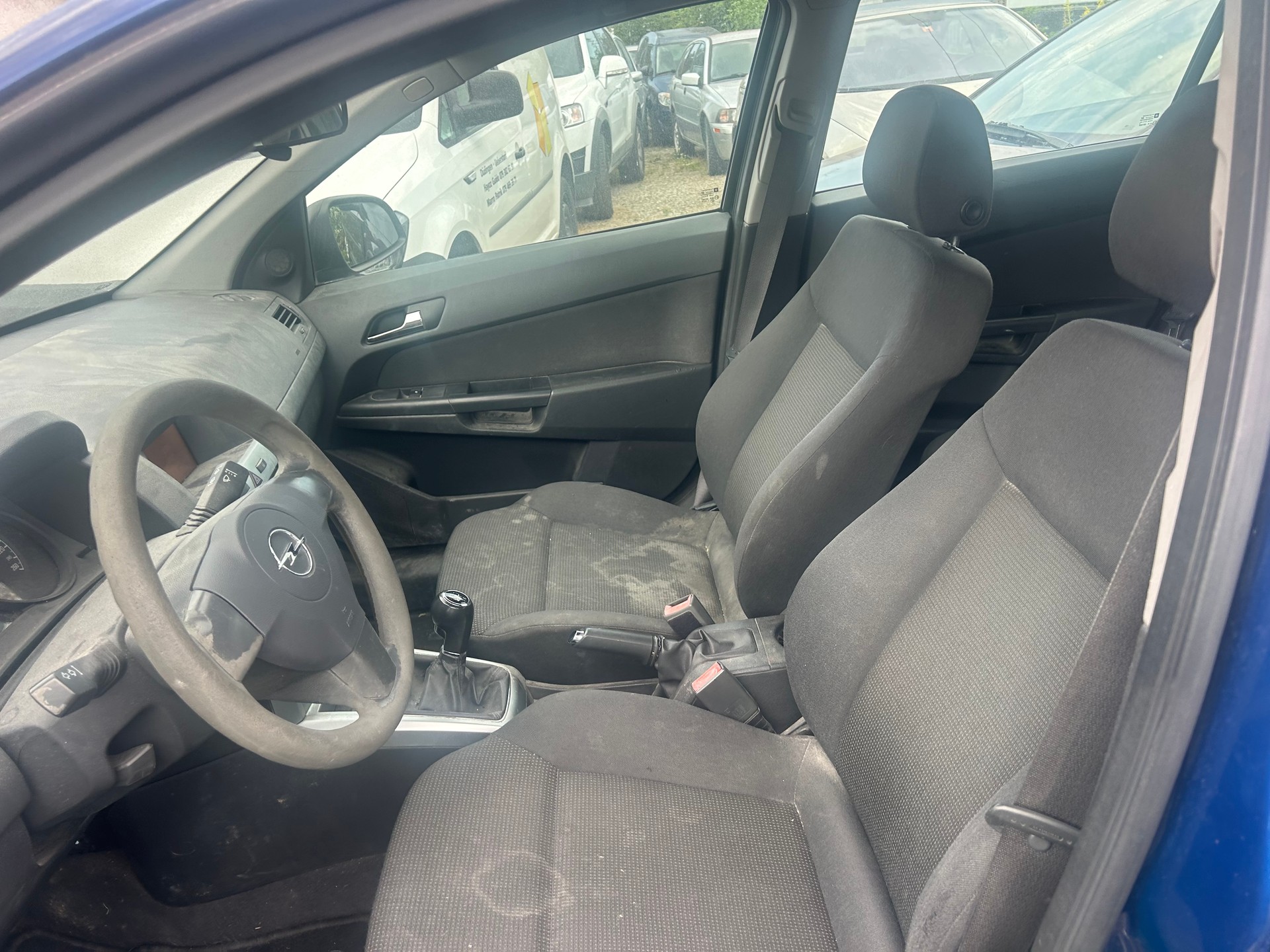 OPEL Astra Caravan 1.6i 16V Anniversary Edition-image-5