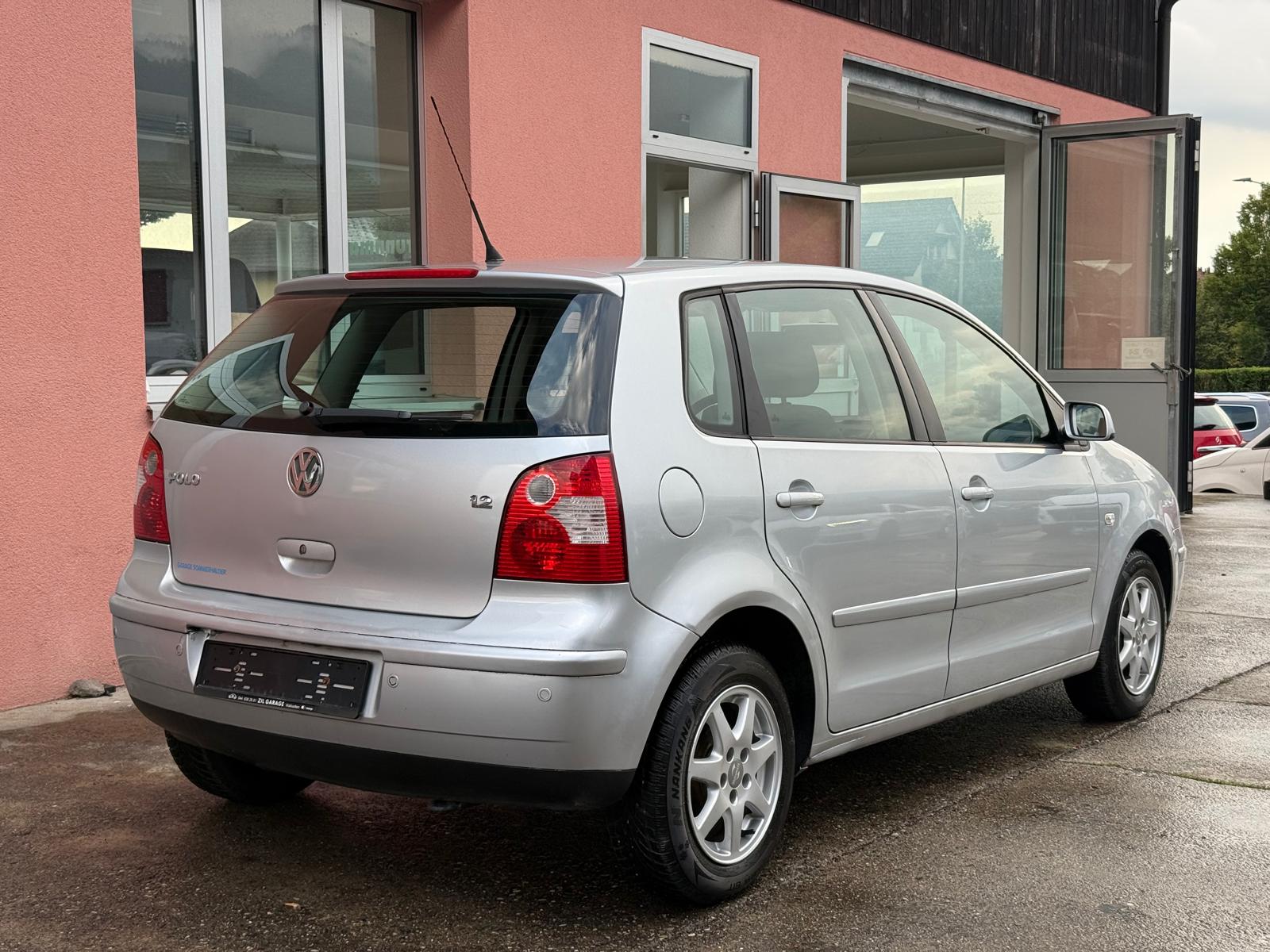 VW Polo 1.2 12V Highline-image-3