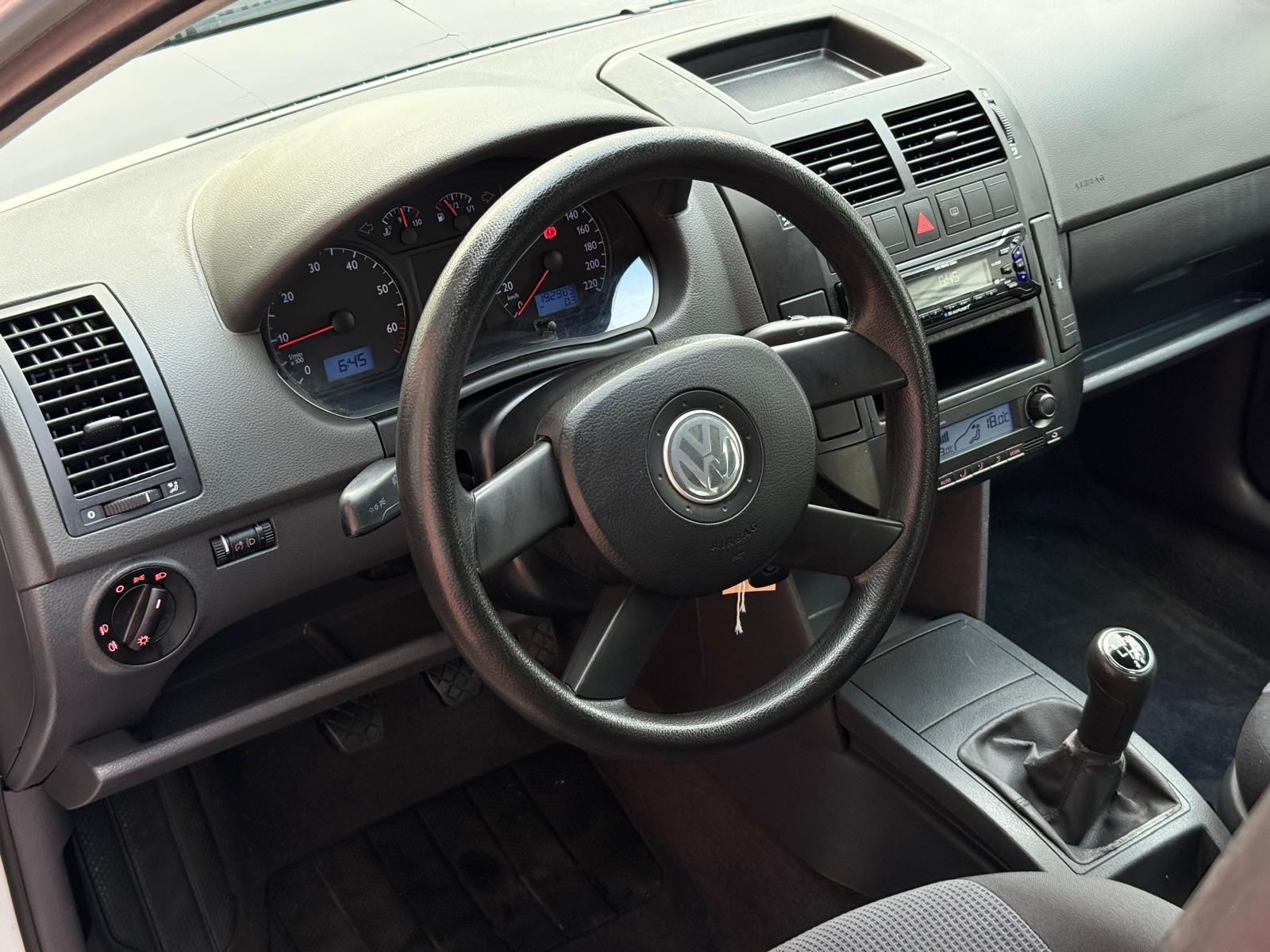 VW Polo 1.2 12V Highline-image-10