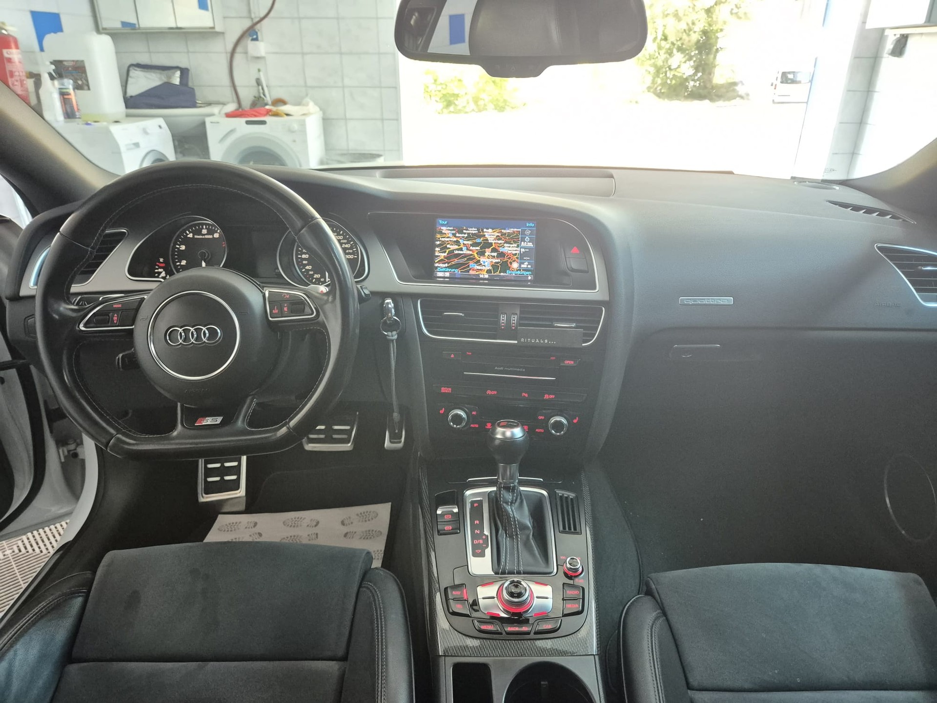 AUDI S5 Sportback 3.0 TFSI quattro S-tronic-image-9