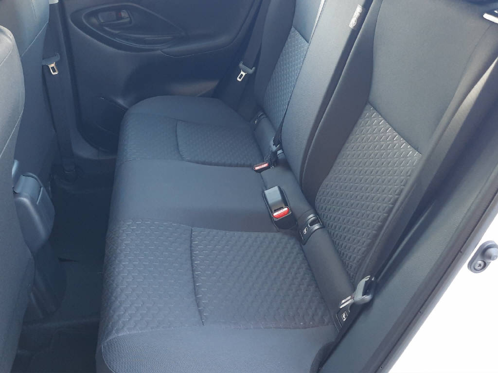 TOYOTA Yaris Cross 1.5 VVT-i HSD Comfort-image-4