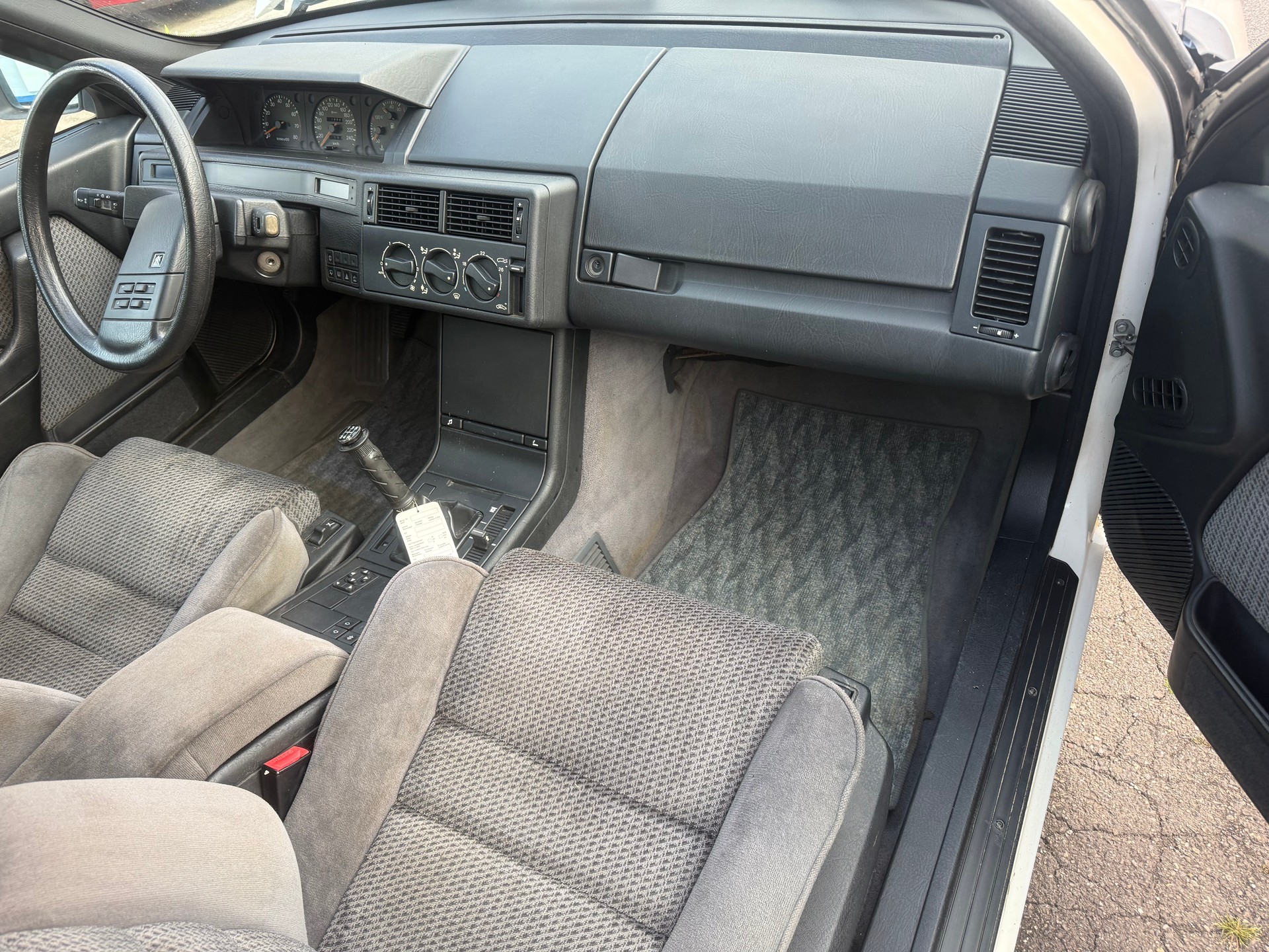 CITROEN XM Break 3.0 V6 Exclusive-image-16