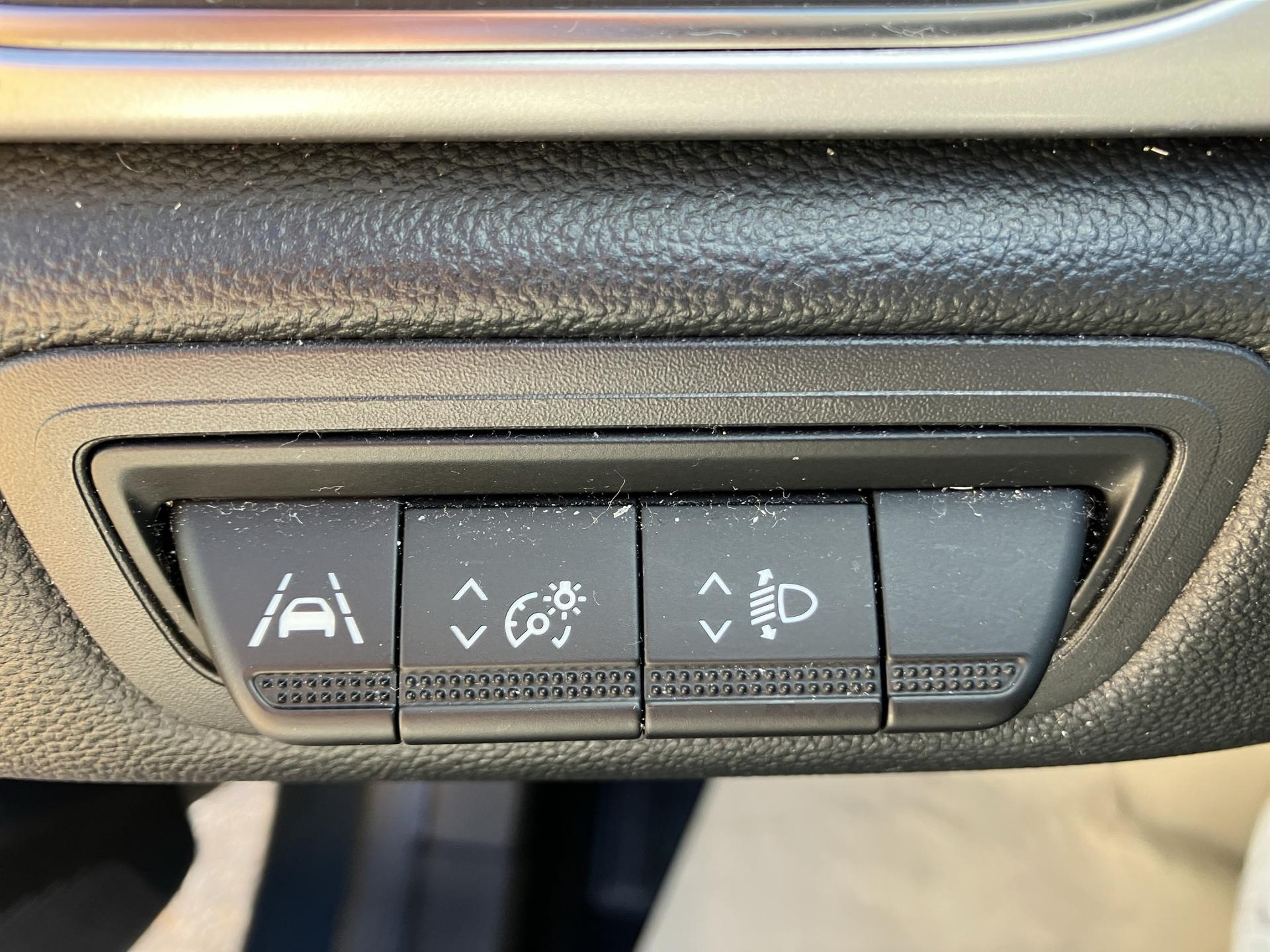 RENAULT Captur 1.6 E-Tech 145 Techno DHT-image-21