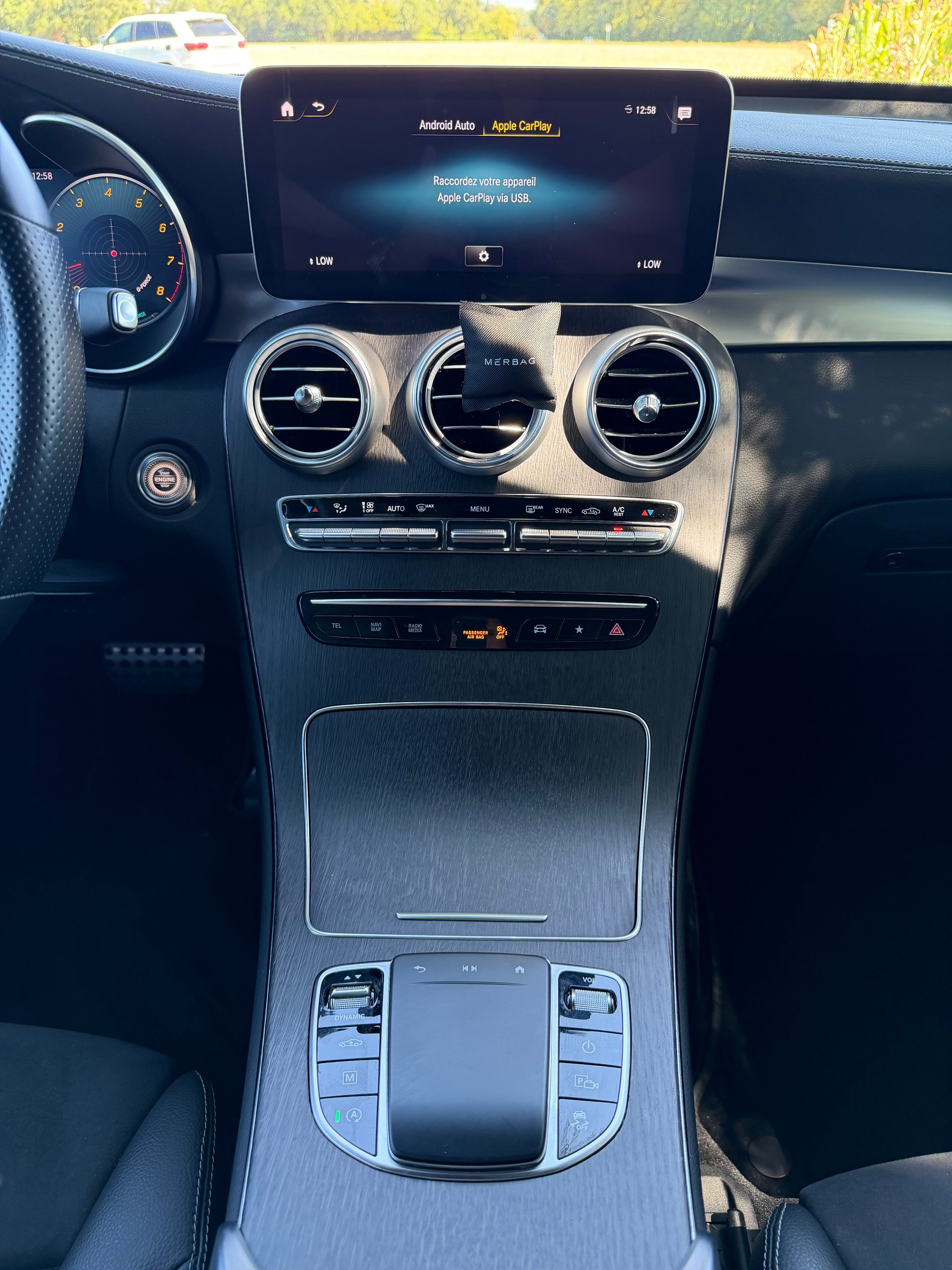 MERCEDES-BENZ GLC Coupé 200 AMG Line Plus 4Matic 9G-Tronic-image-12