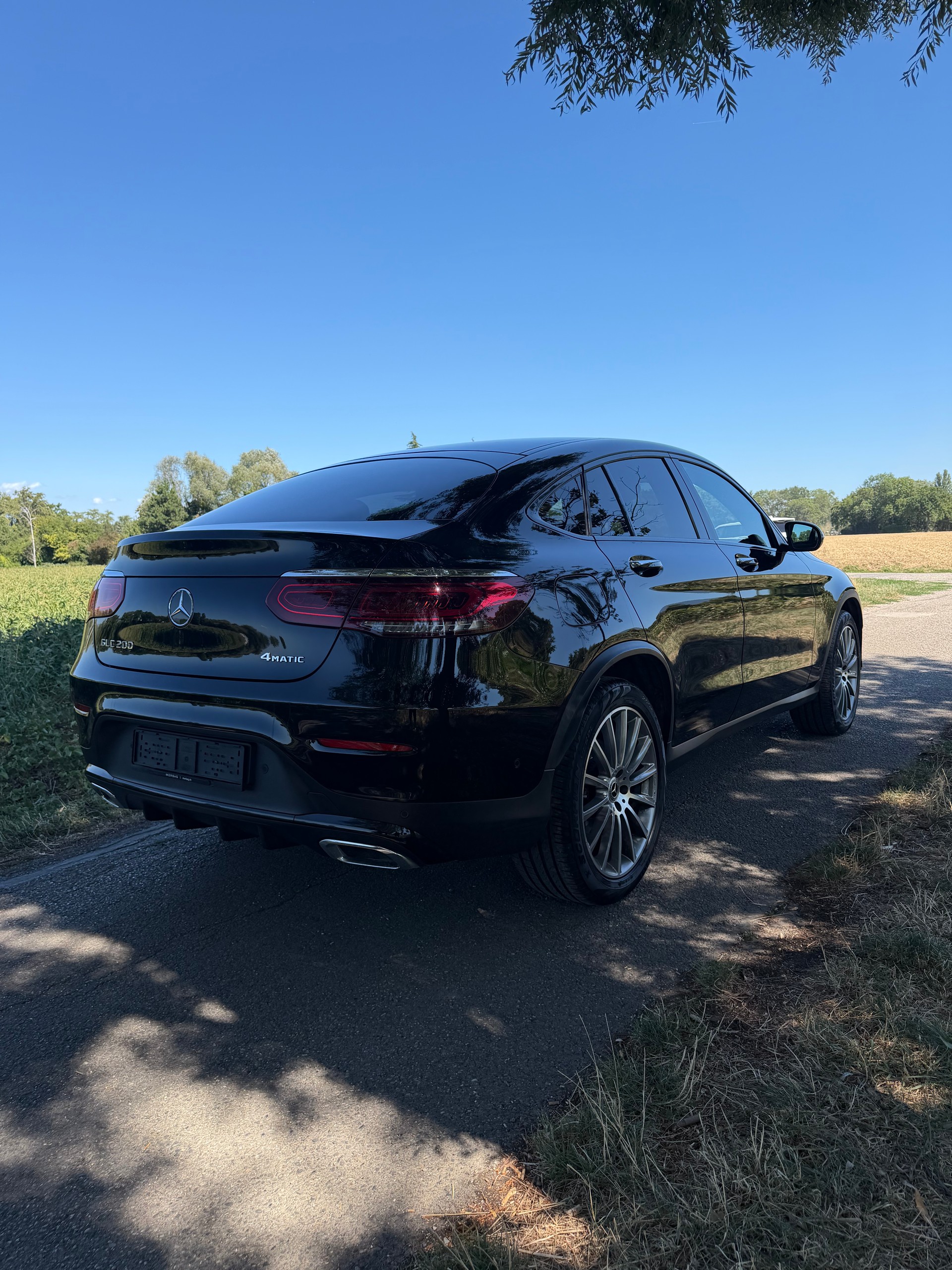 MERCEDES-BENZ GLC Coupé 200 AMG Line Plus 4Matic 9G-Tronic-image-6
