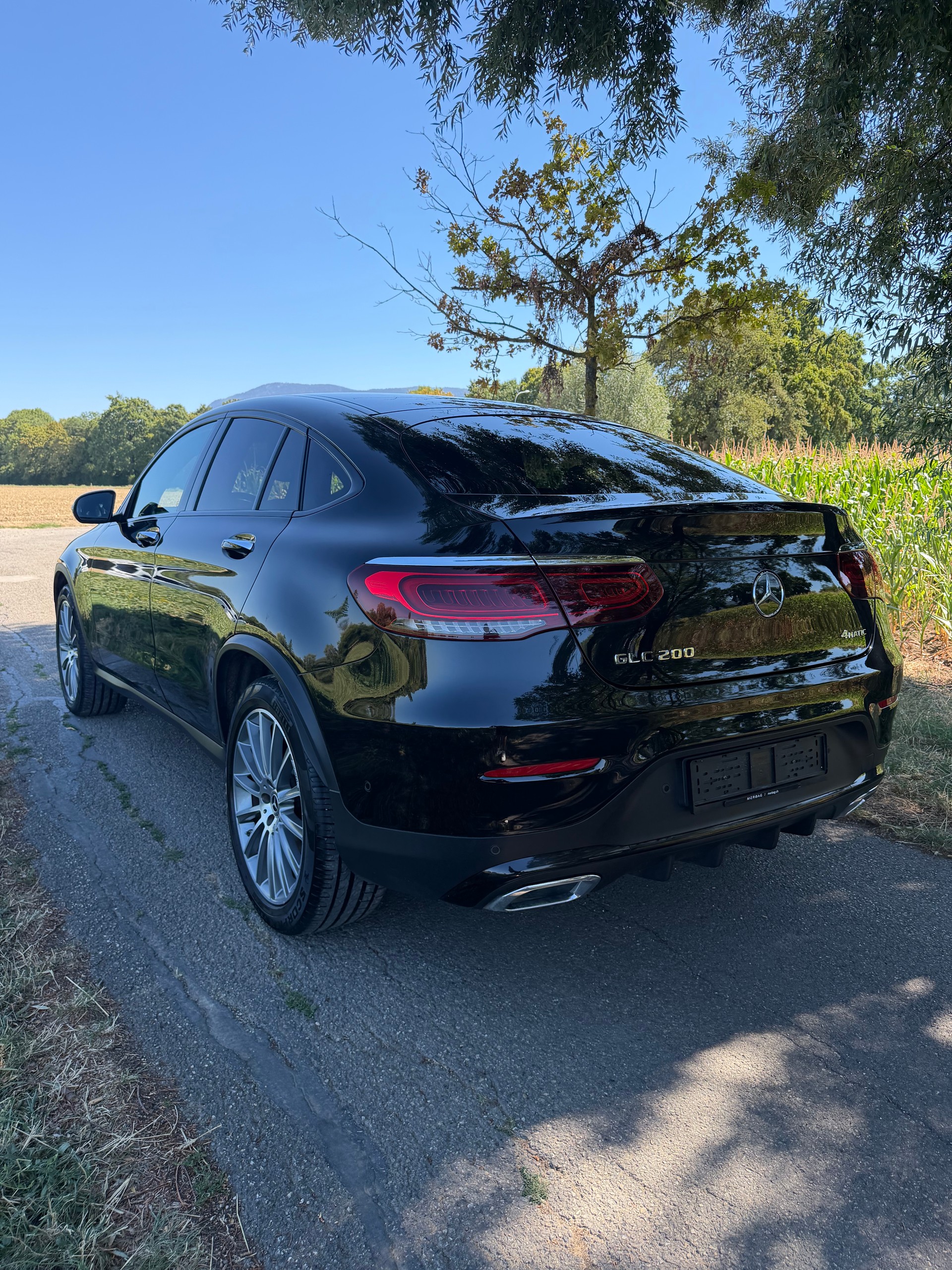 MERCEDES-BENZ GLC Coupé 200 AMG Line Plus 4Matic 9G-Tronic-image-4