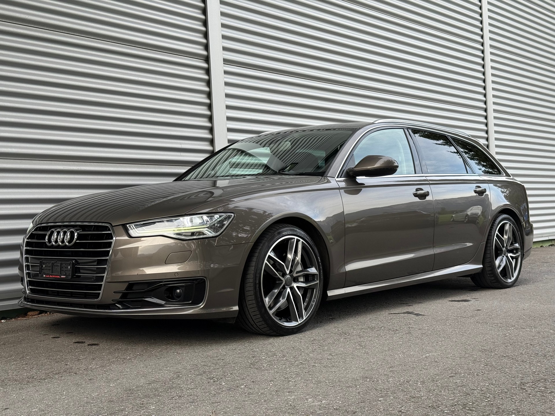 AUDI A6 Avant 3.0 BiTDI V6 quattro tiptronic-image-1
