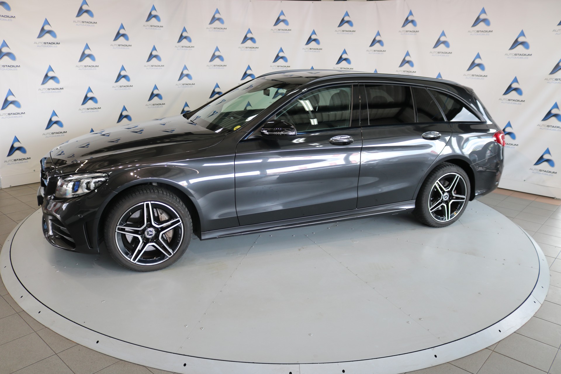 MERCEDES-BENZ C 300 d AMG Line 4Matic 9G-Tronic-image-7
