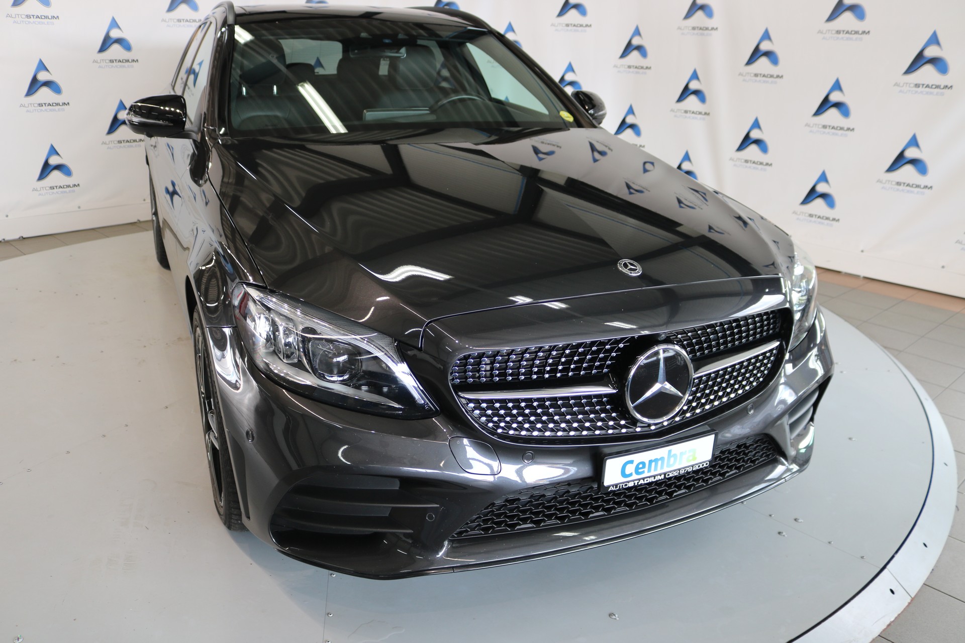 MERCEDES-BENZ C 300 d AMG Line 4Matic 9G-Tronic-image-27