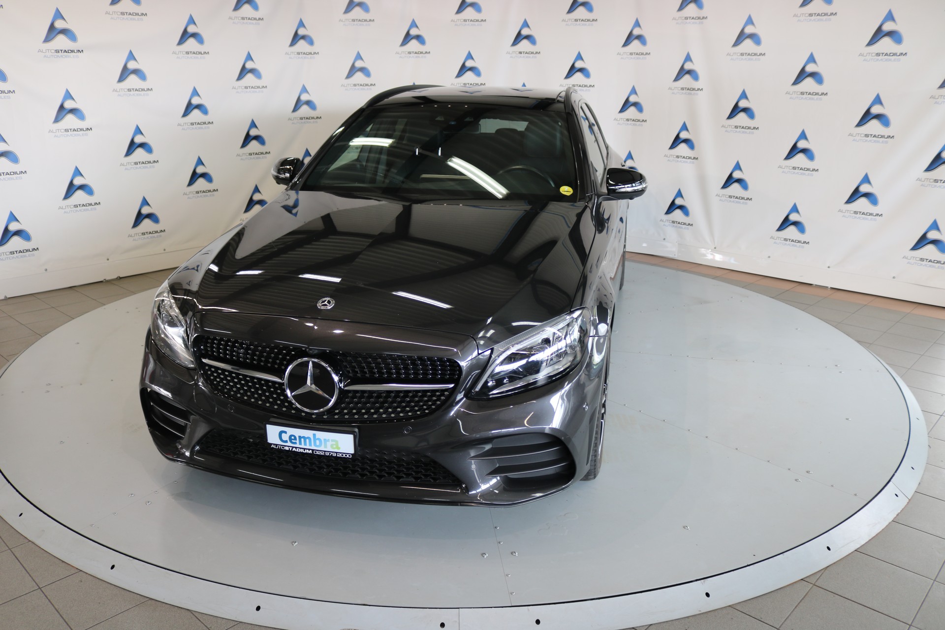 MERCEDES-BENZ C 300 d AMG Line 4Matic 9G-Tronic-showroom-element-3