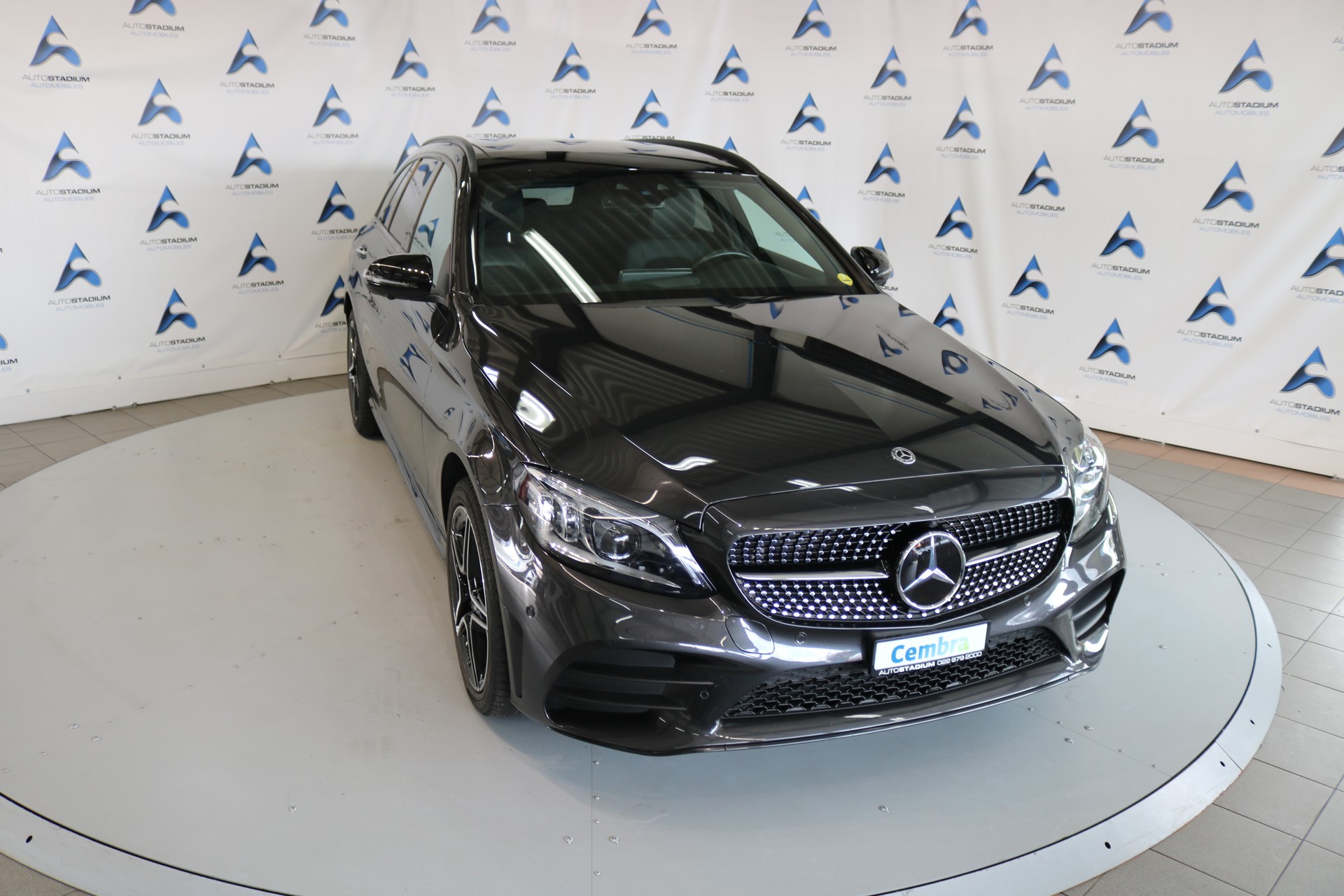 MERCEDES-BENZ C 300 d AMG Line 4Matic 9G-Tronic-showroom-element-1