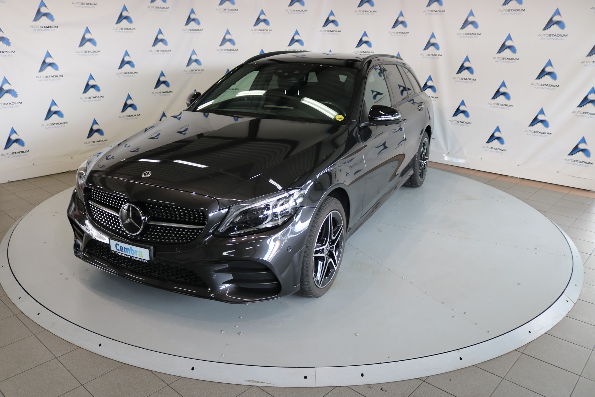 MERCEDES-BENZ C 300 d AMG Line 4Matic 9G-Tronic-image-4