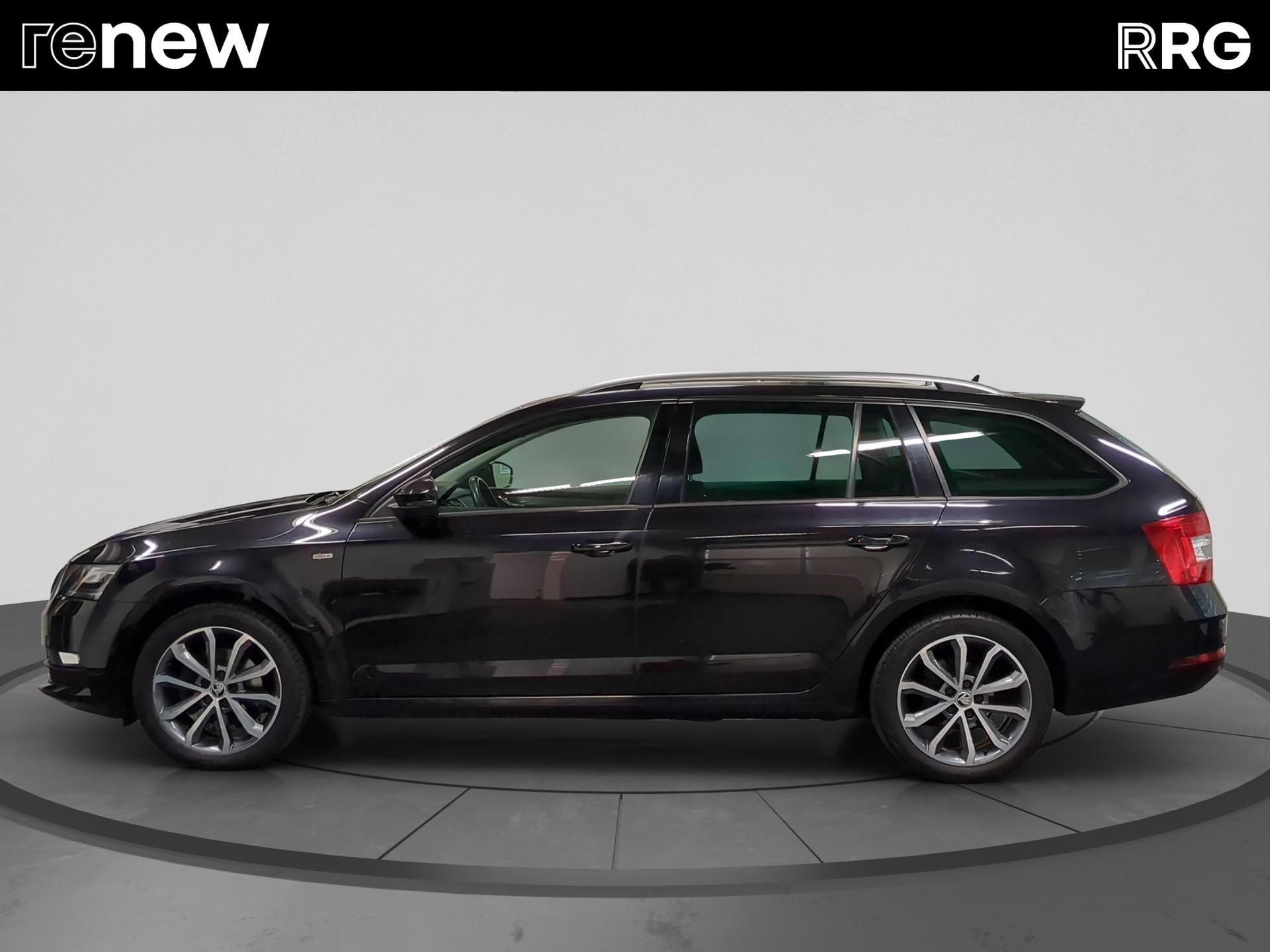 SKODA Octavia Combi 1.5 TSI Soleil DSG-image-5