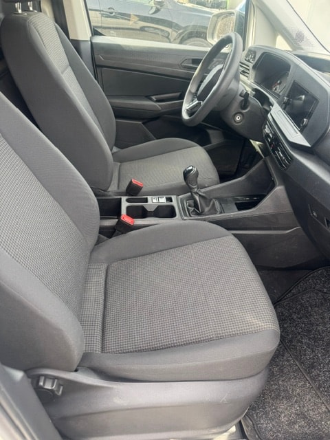VW Caddy Cargo 2.0TDI Entry-image-5