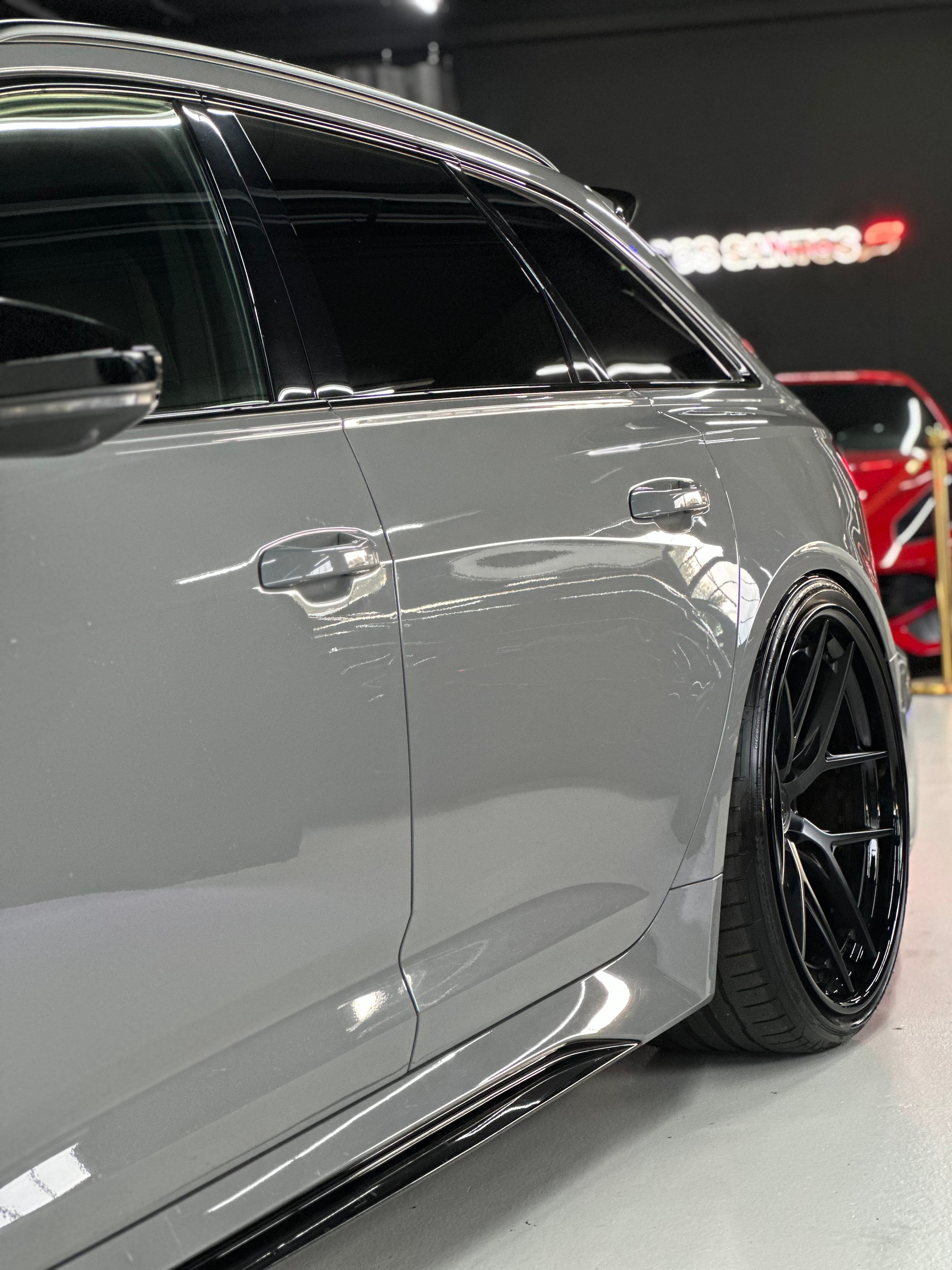 AUDI RS6 Avant 4.0 TFSI V8 quattro-image-5