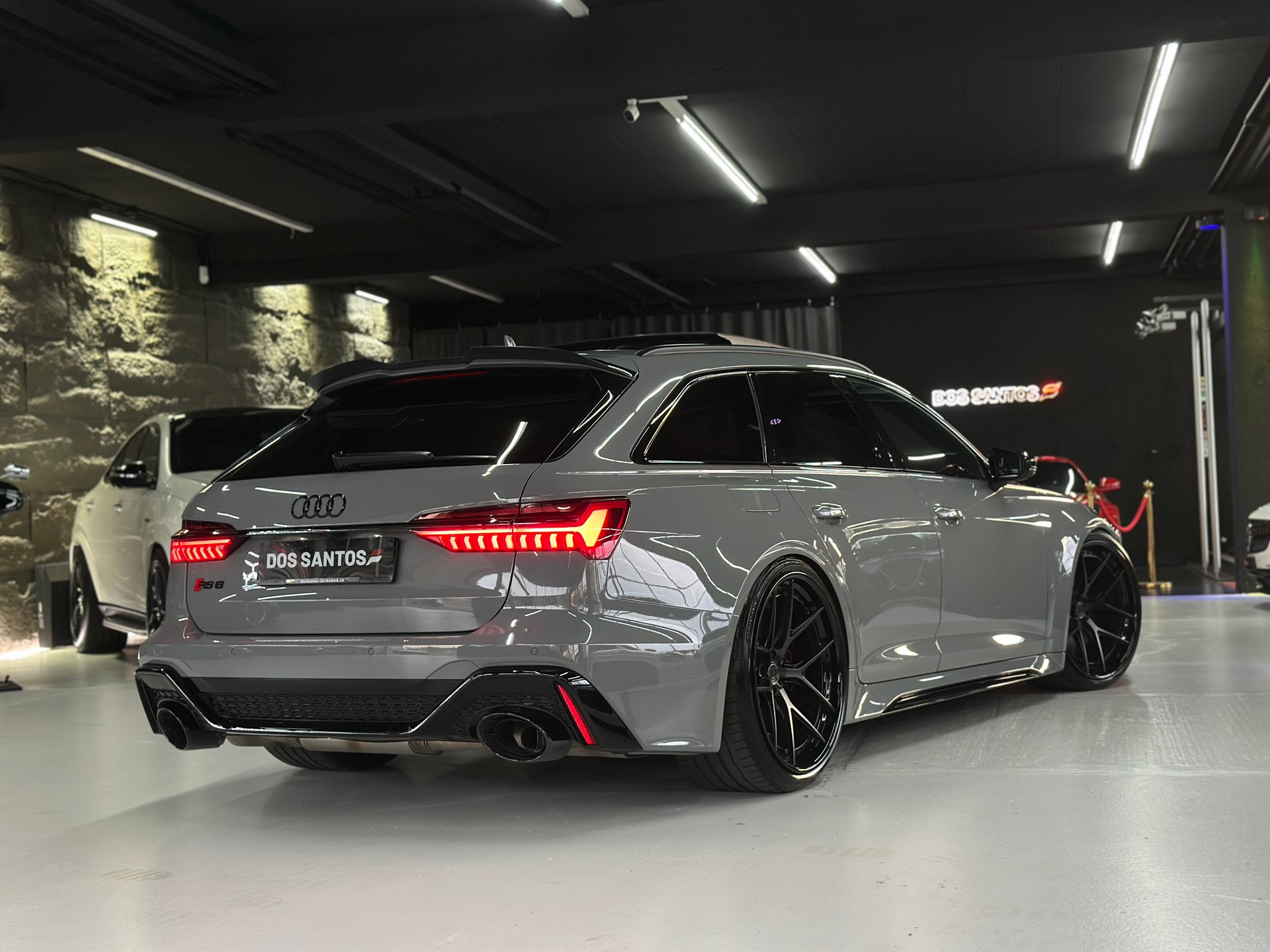 AUDI RS6 Avant 4.0 TFSI V8 quattro-image-2