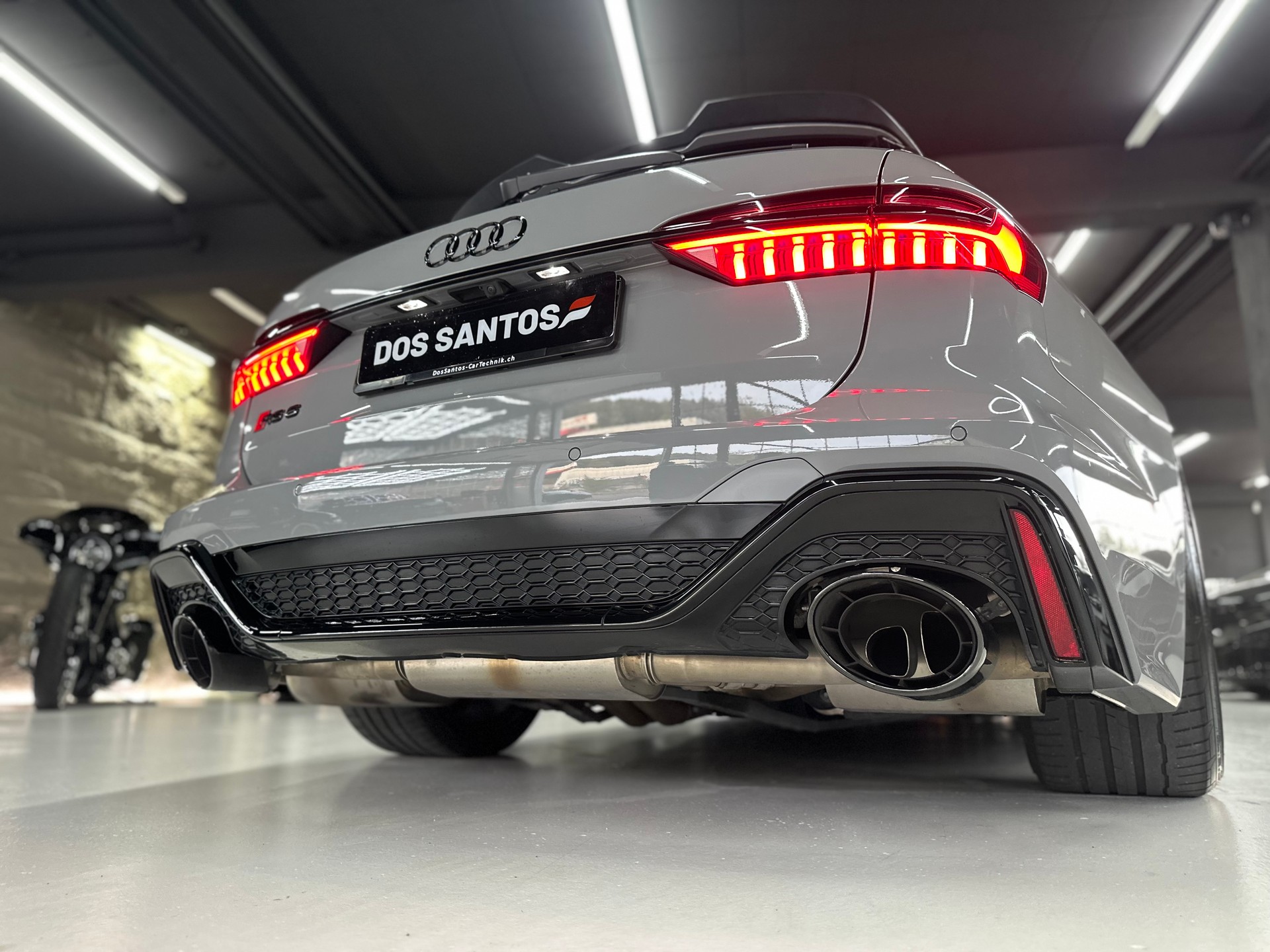 AUDI RS6 Avant 4.0 TFSI V8 quattro-image-7