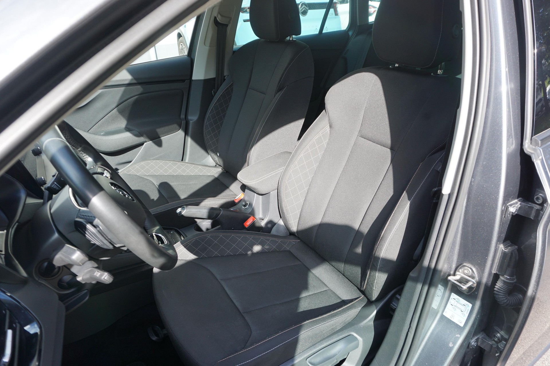 SKODA Scala 1.0 TSI 110 Ambition DSG-image-7