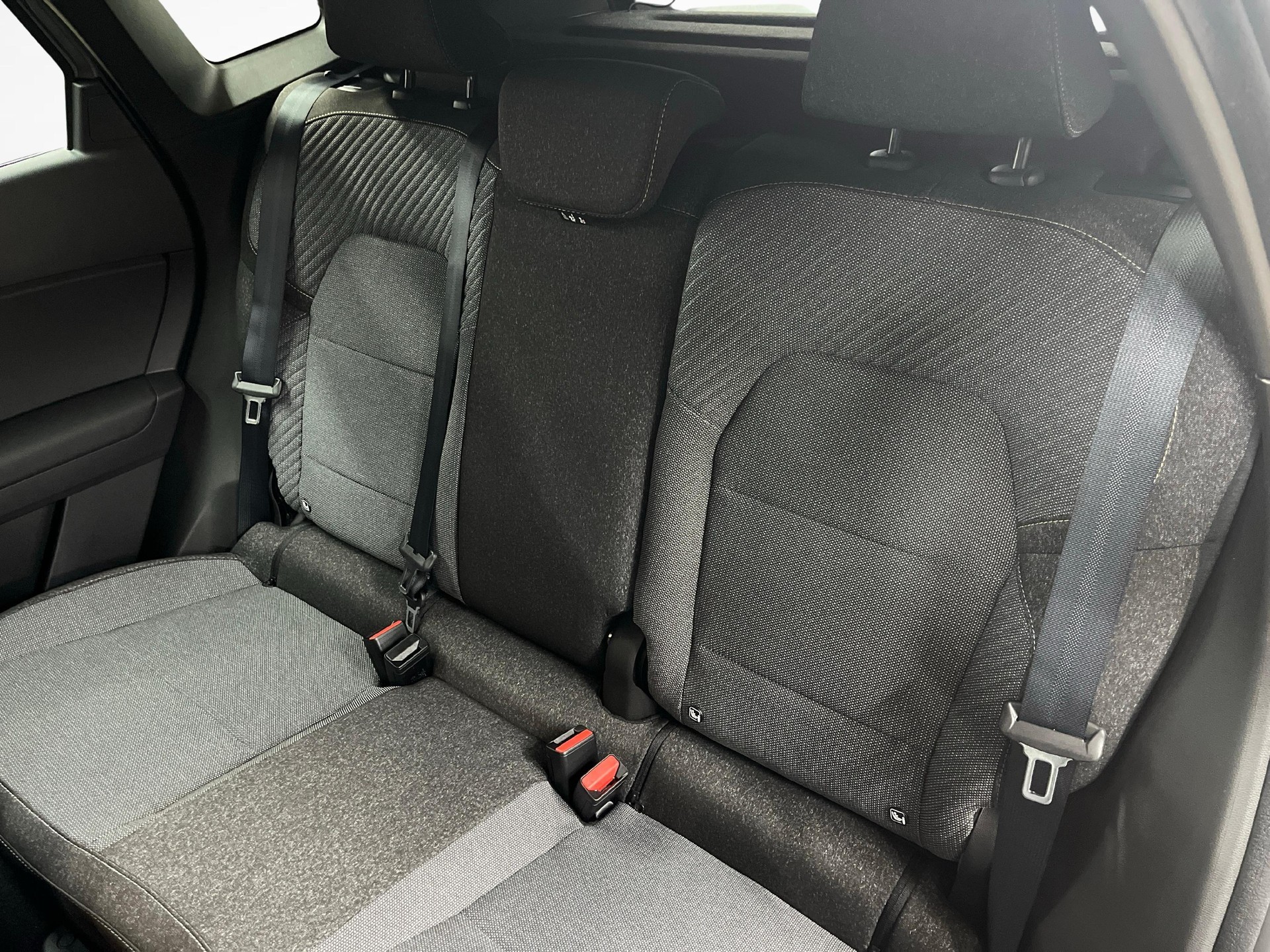 MITSUBISHI Grandis 1.8 HEV Intense-image-10