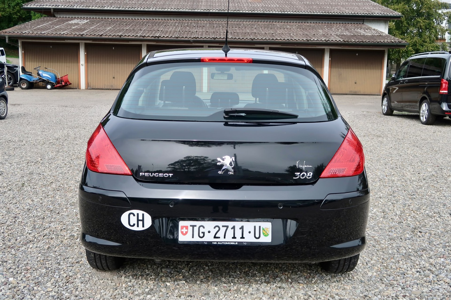 PEUGEOT 308 1.6 16V VTI Sport-image-4