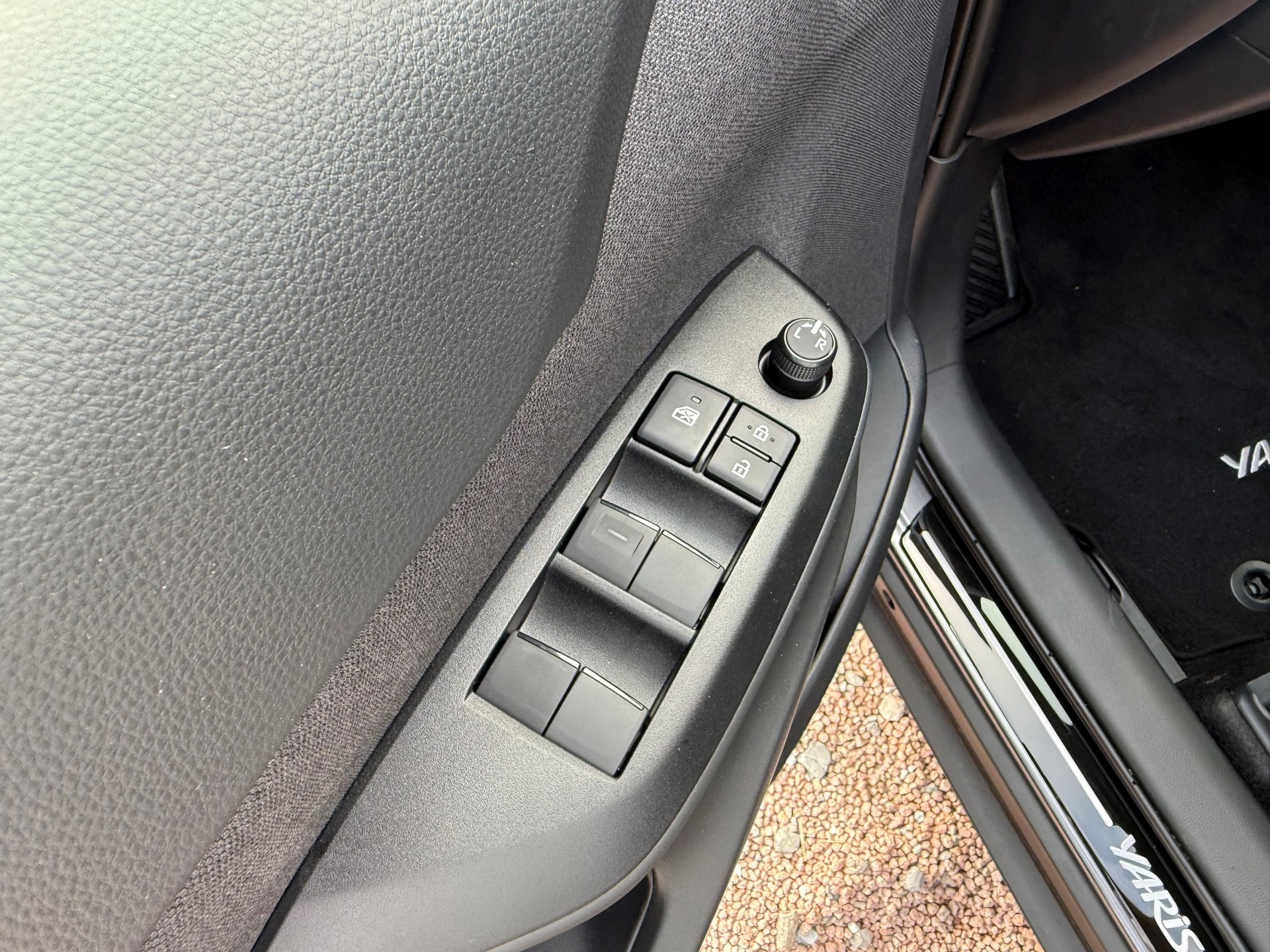 TOYOTA Yaris Cross 1.5 Trend e-CVT-image-13