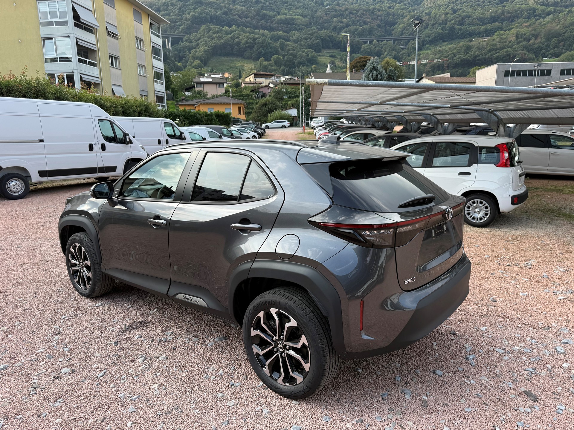 TOYOTA Yaris Cross 1.5 Trend e-CVT-image-5