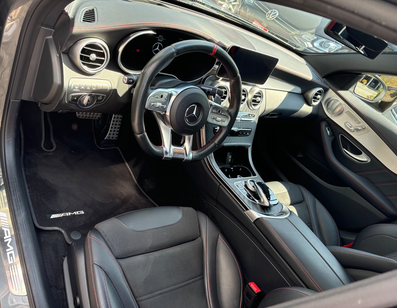 MERCEDES-BENZ C 43 AMG 4matic-image-3