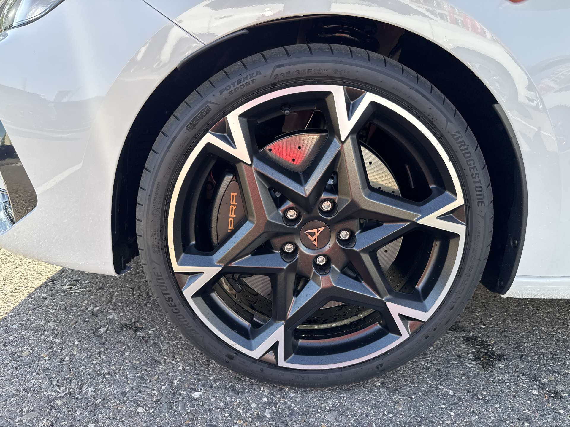 CUPRA LEON ST 2.0 TSi VZ 4Drive 333PS DSG-Automat-image-8