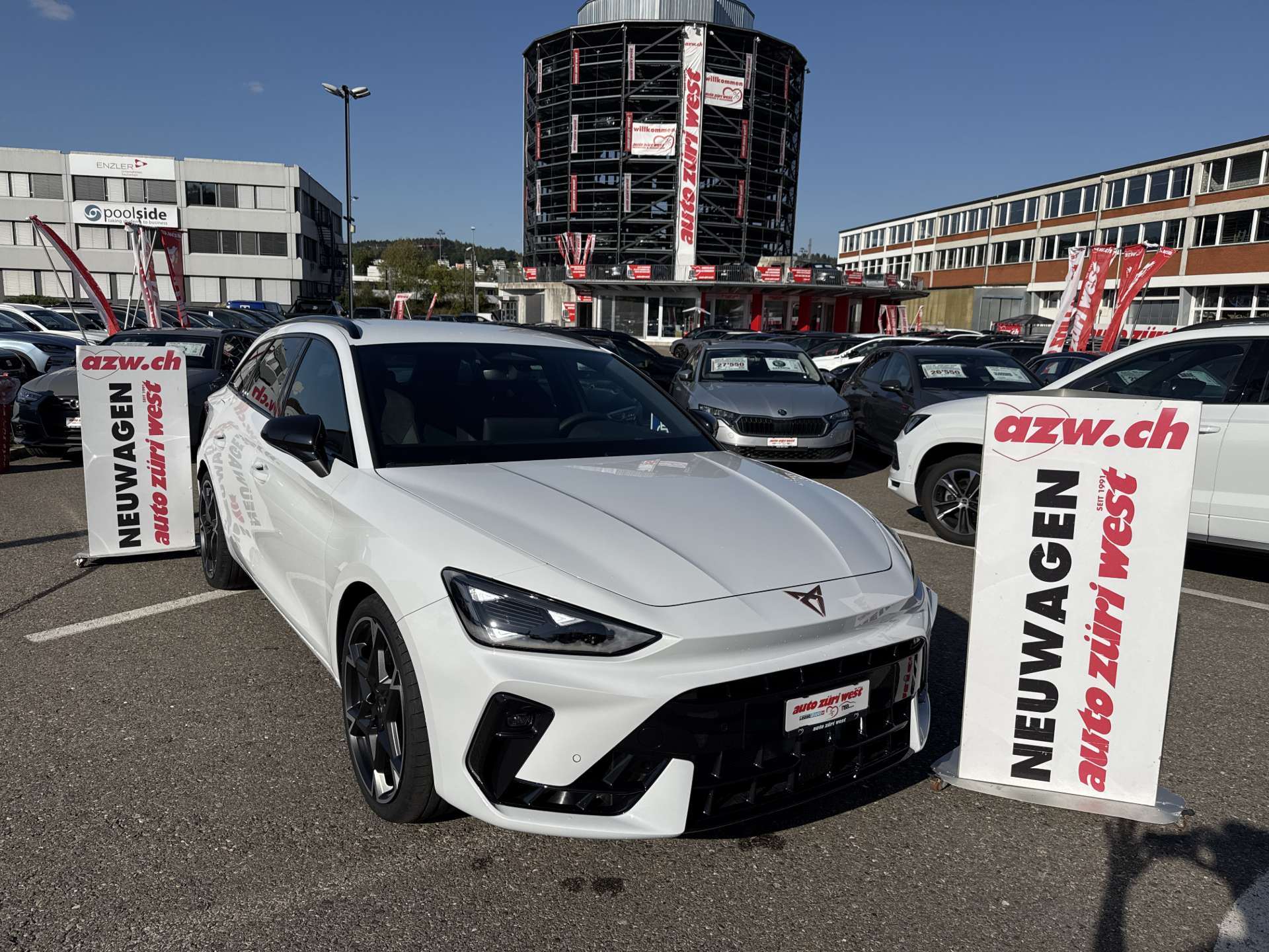 CUPRA LEON ST 2.0 TSi VZ 4Drive 333PS DSG-Automat-image-0