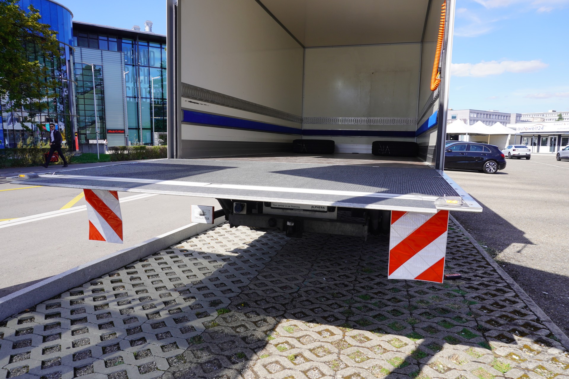 VW Crafter 35 2.0 BiTDI Hebebuhne Champion L4 A-image-33