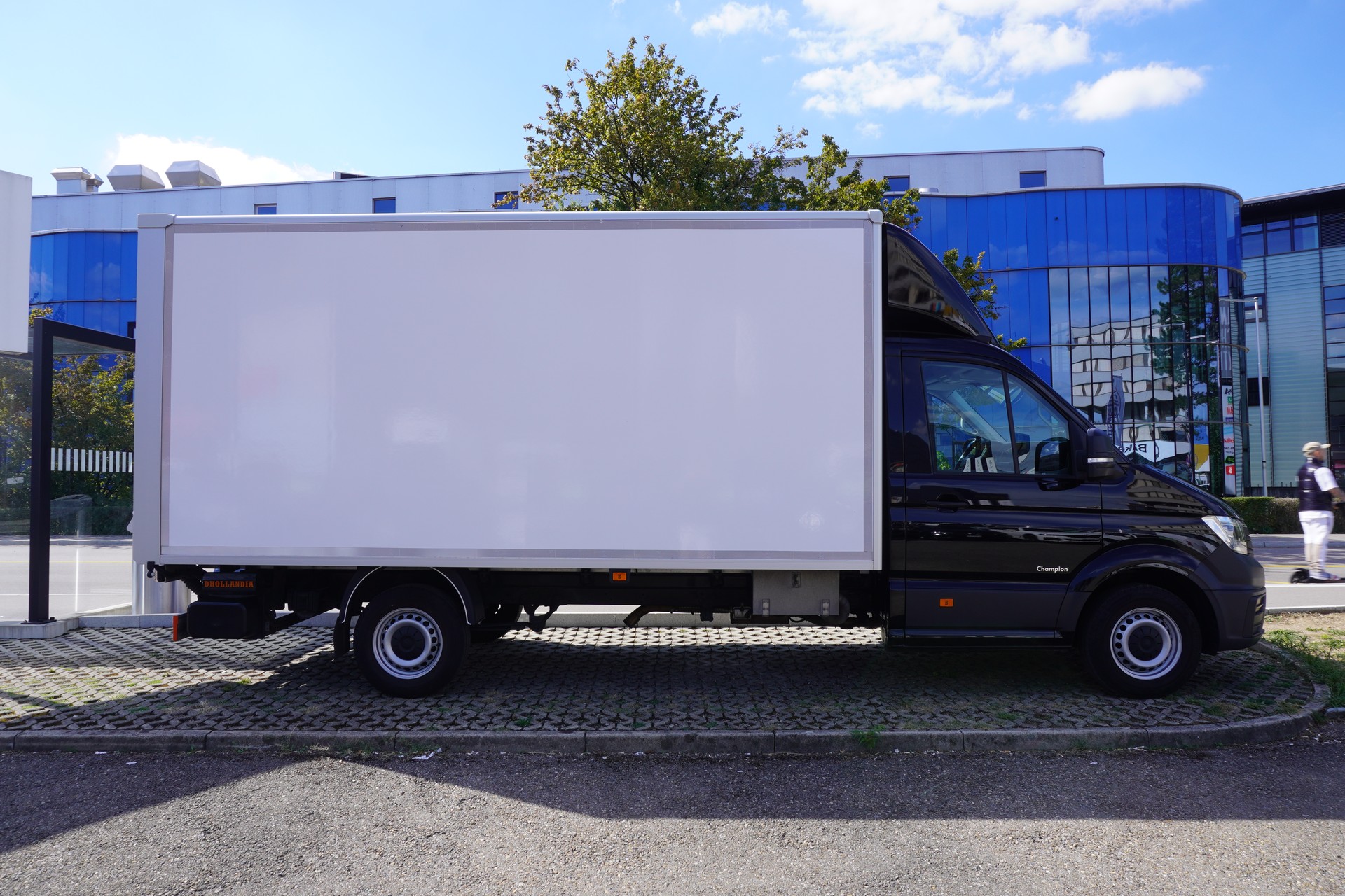 VW Crafter 35 2.0 BiTDI Hebebuhne Champion L4 A-image-3