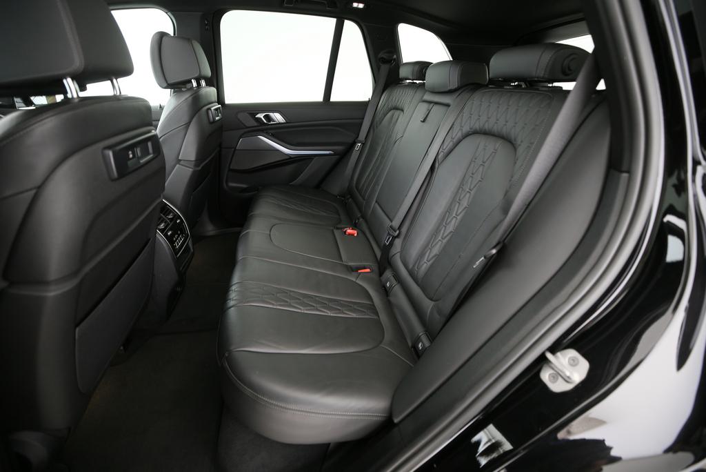 BMW X5 45e xDrive-image-13