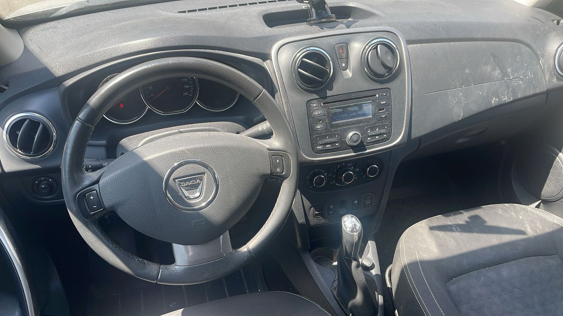 DACIA Sandero 1.2 Ambiance-image-3