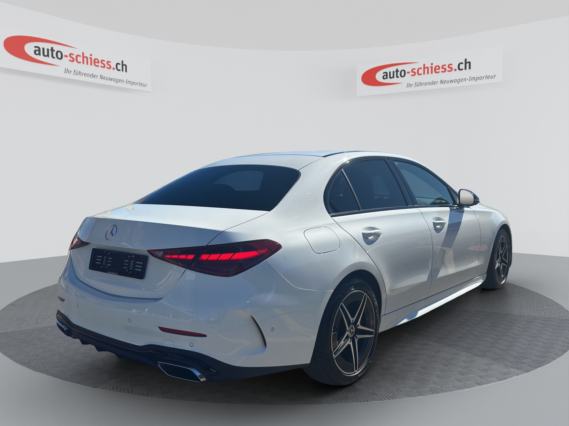 MERCEDES-BENZ 220 C 220 d AMG Line 4 Matic Night-image-4