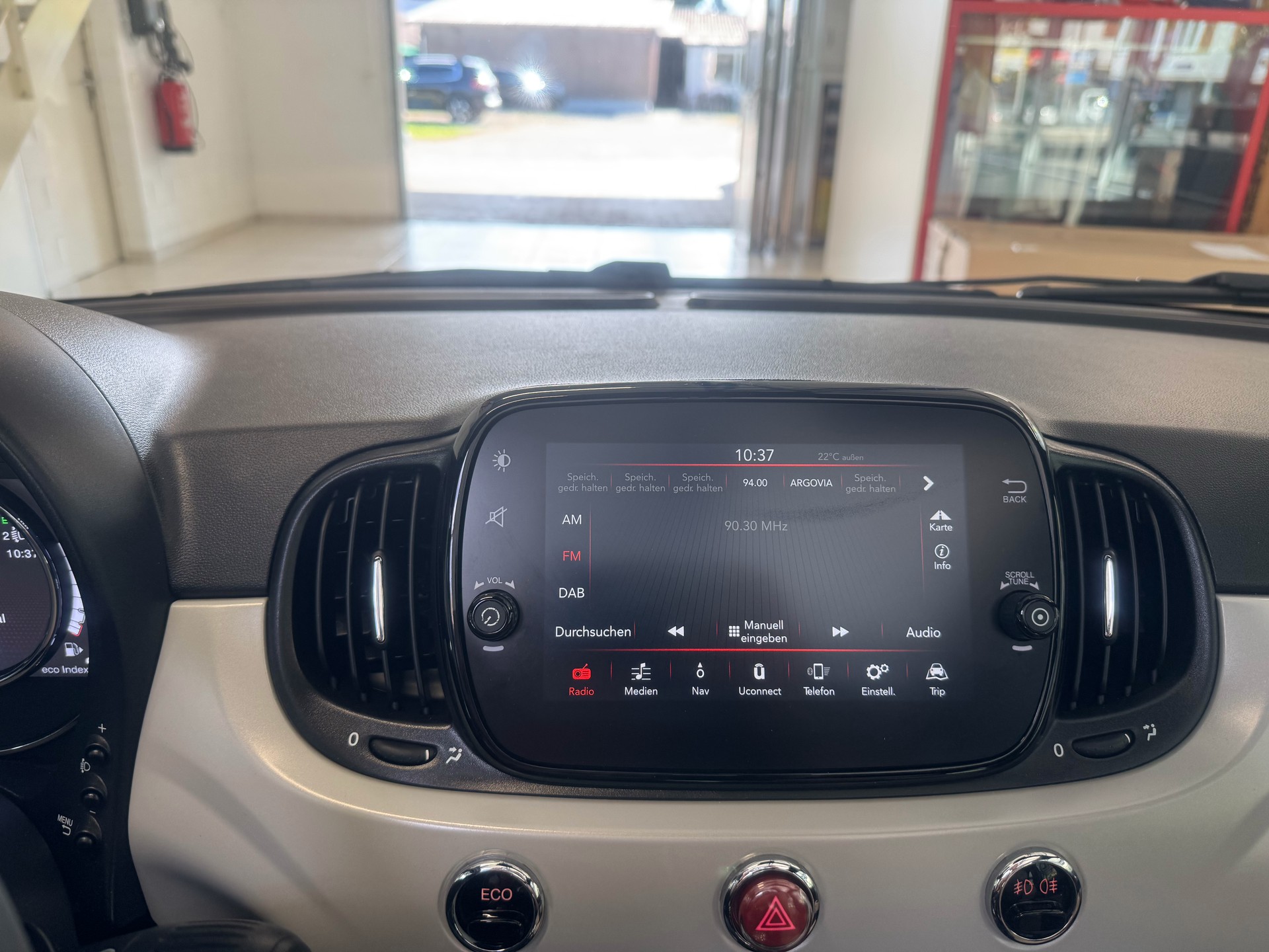 FIAT 500C 0.9 Twinair Mirror-image-9