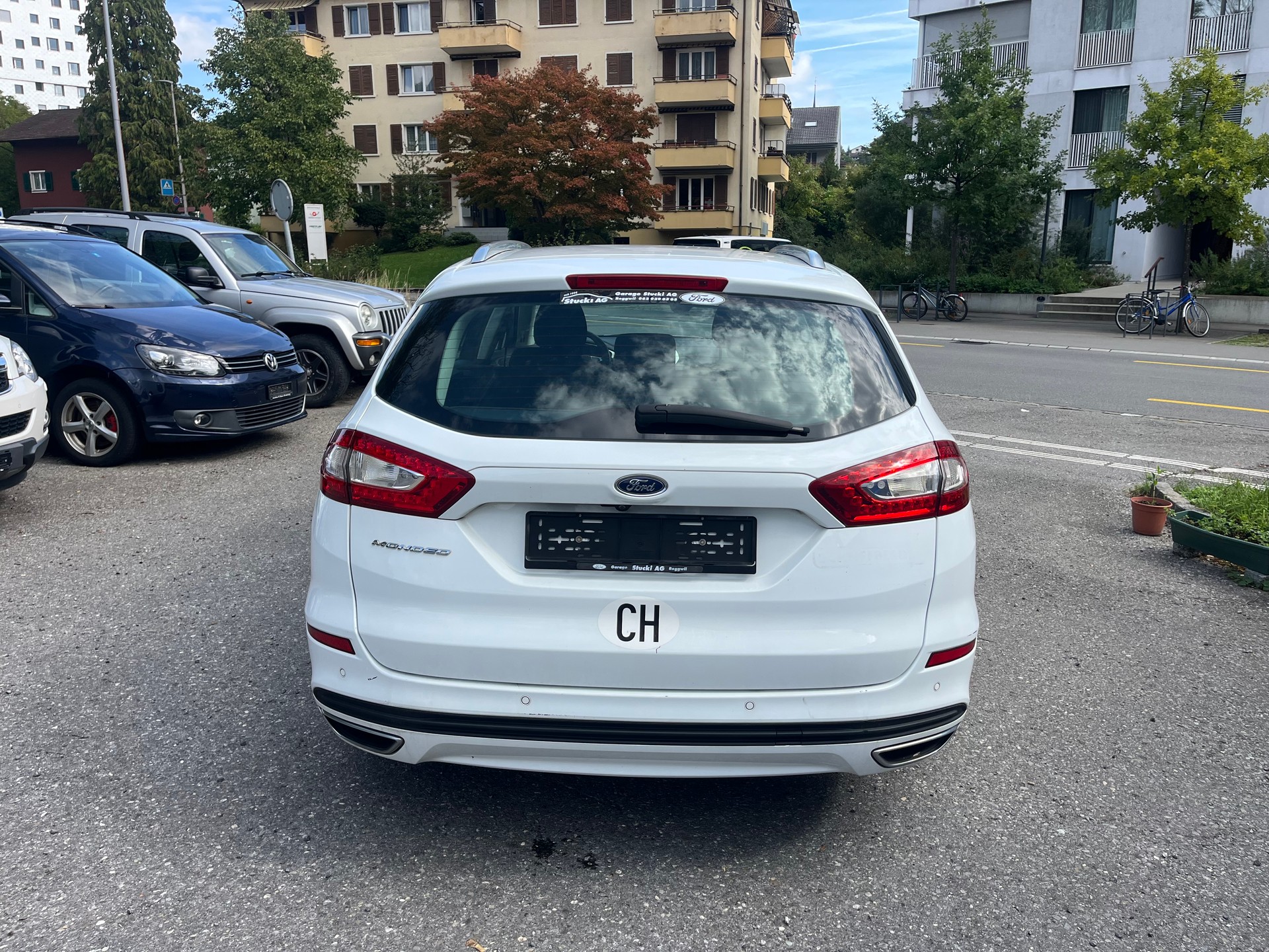 FORD Mondeo 2.0 TDCi Trend PowerShift-image-3