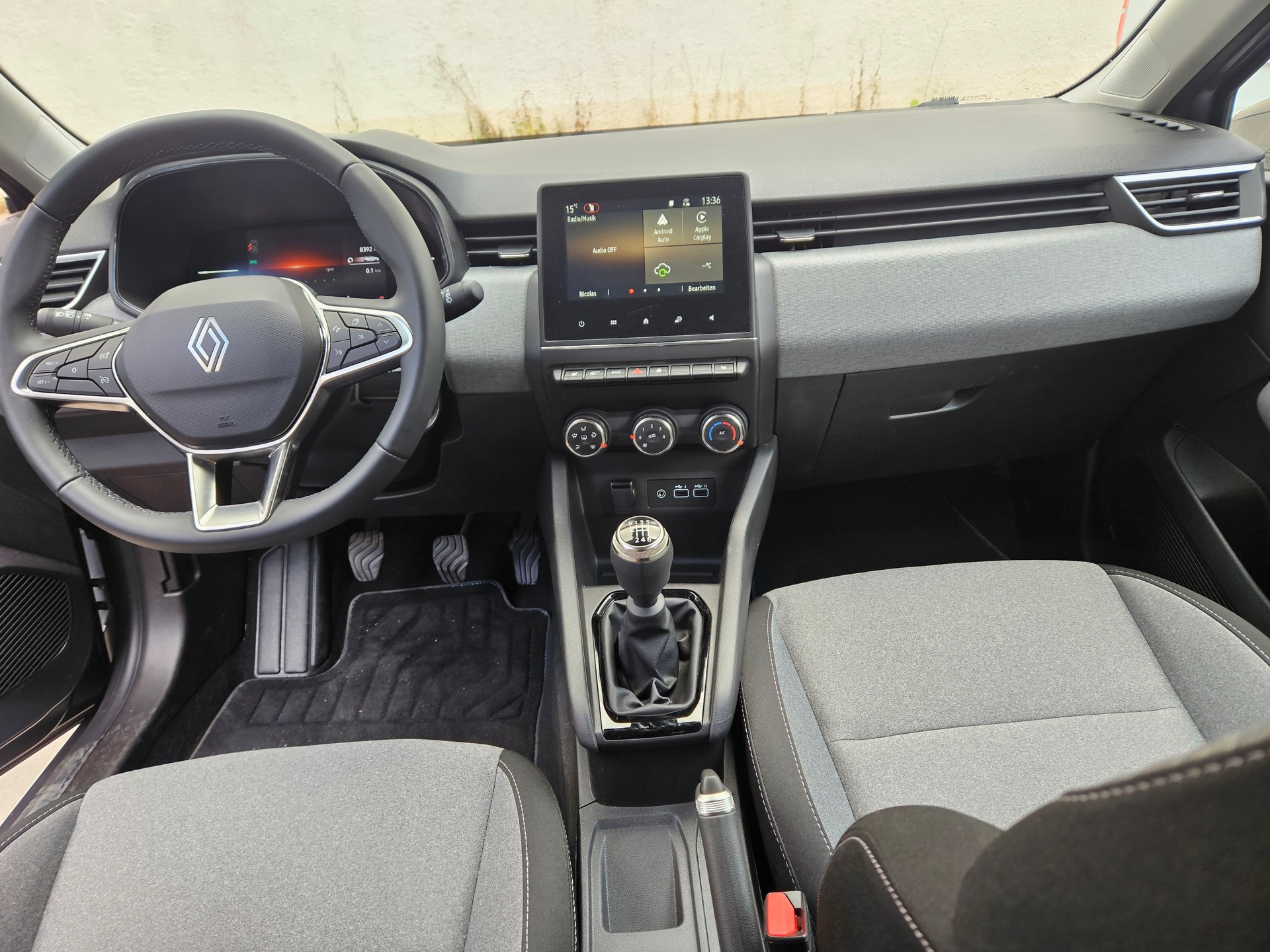 RENAULT Clio 1.0 Evolution hagelschaden degats de grele-image-3