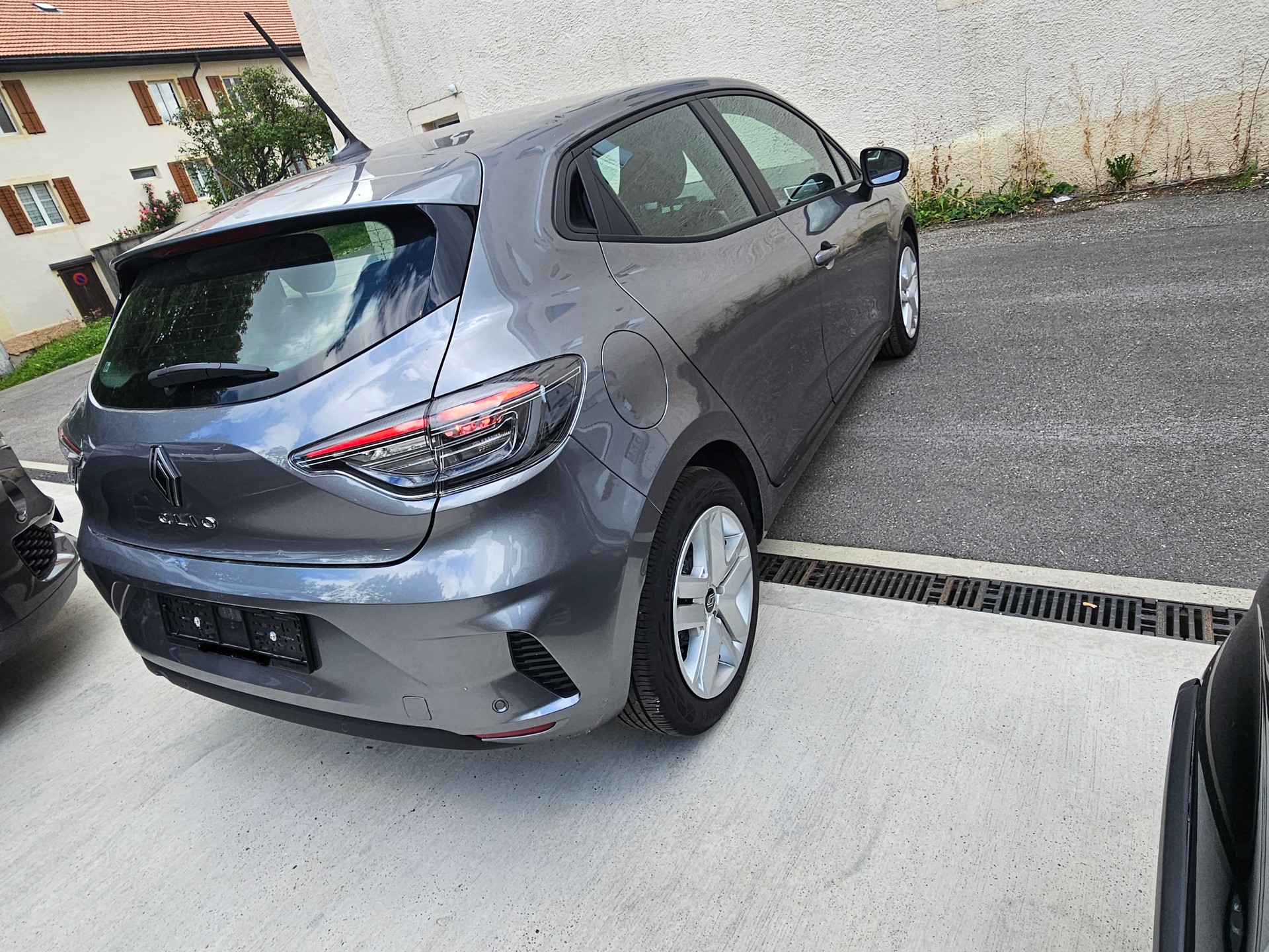 RENAULT Clio 1.0 Evolution hagelschaden degats de grele-image-6