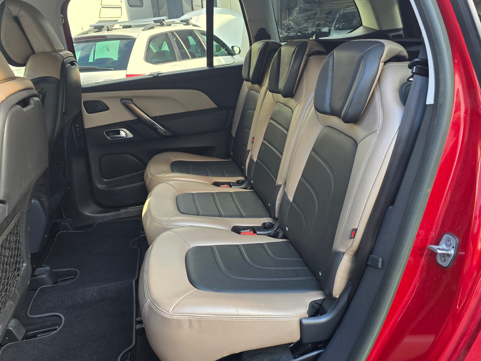 CITROEN Grand C4 Picasso 2.0 BlueHDi Exclusive-image-11