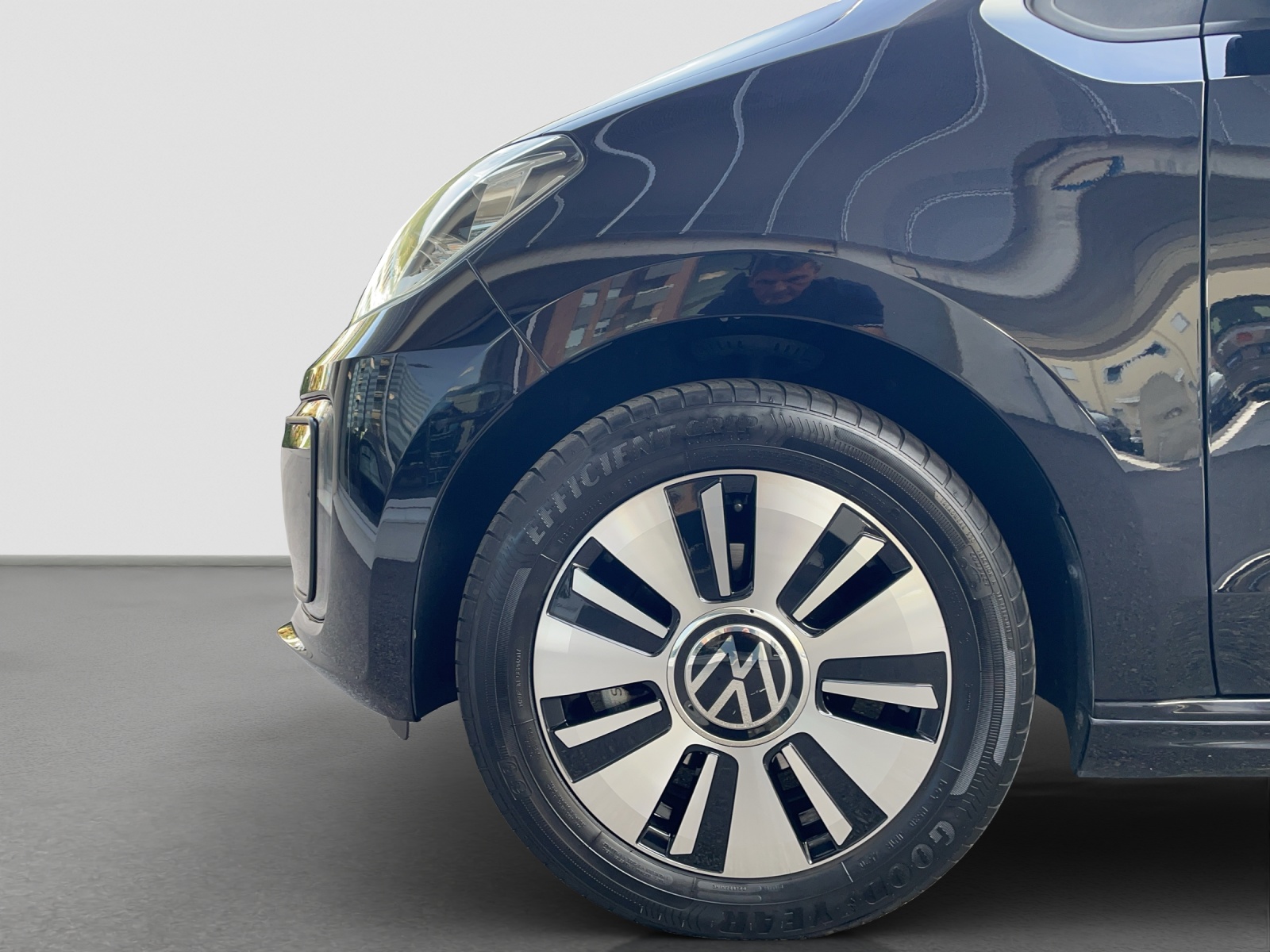 VW e-Up-image-4