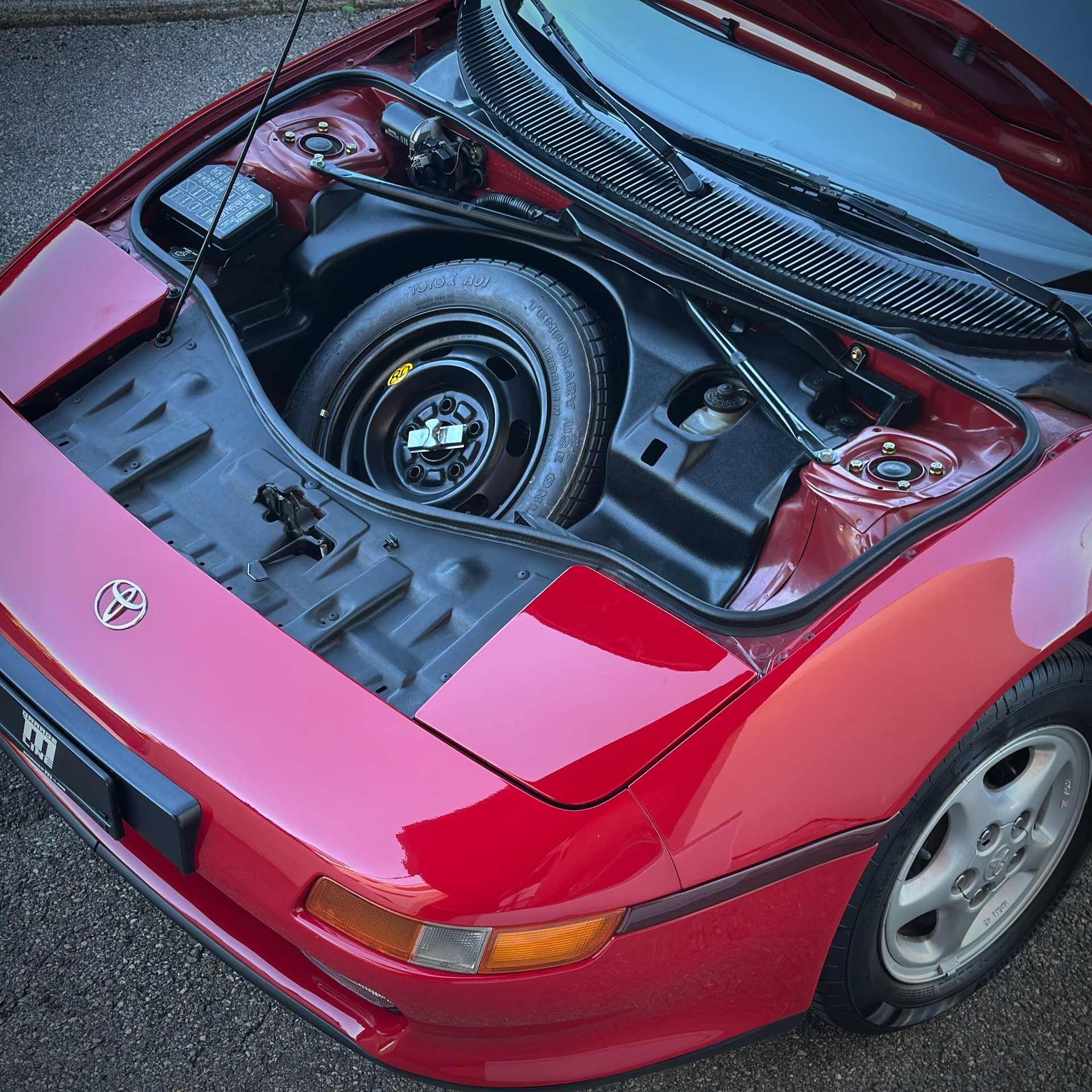 TOYOTA MR2 2.0-image-1