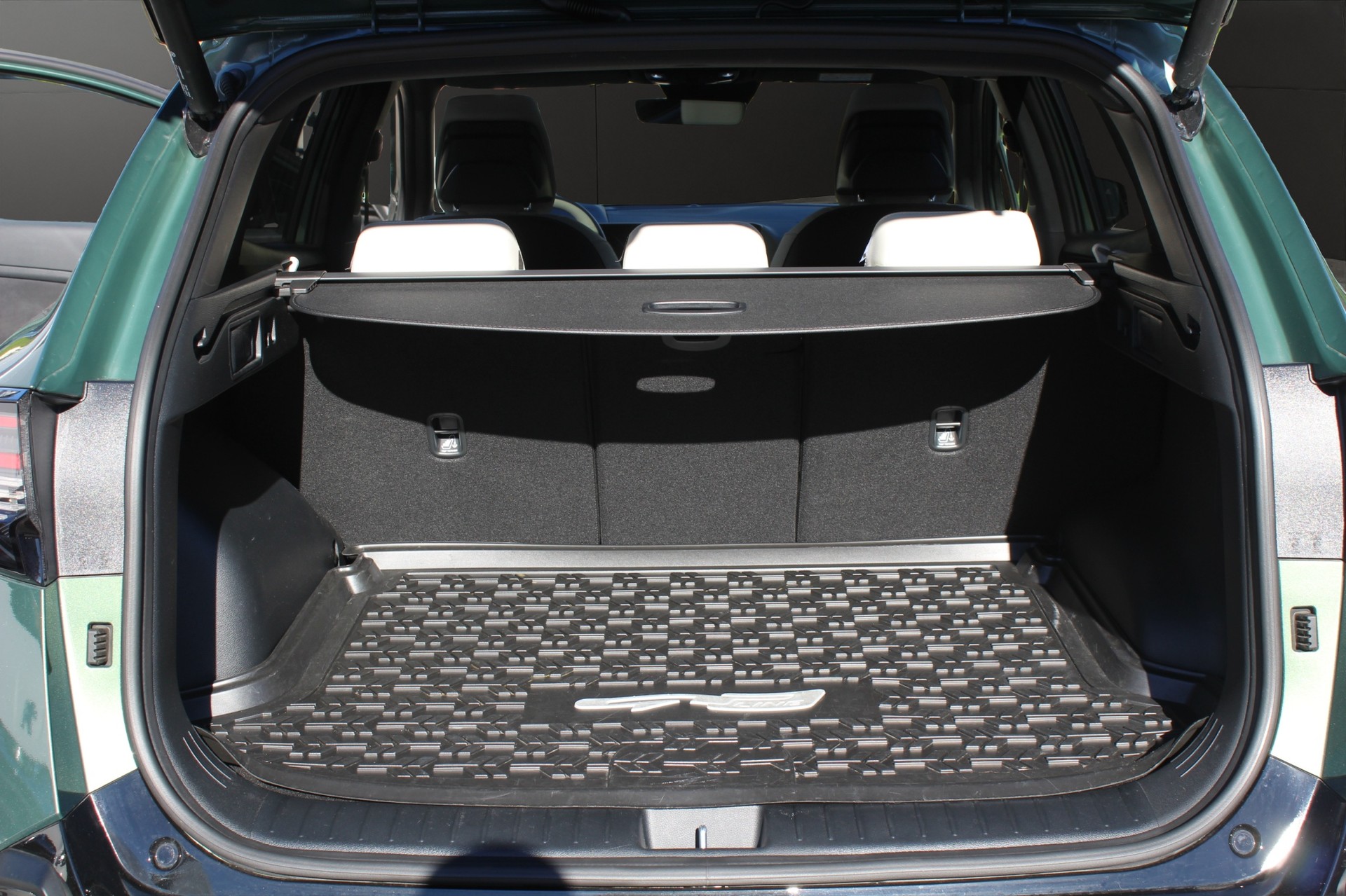 KIA Sportage 1.6 T-GDi GT-Line-image-11